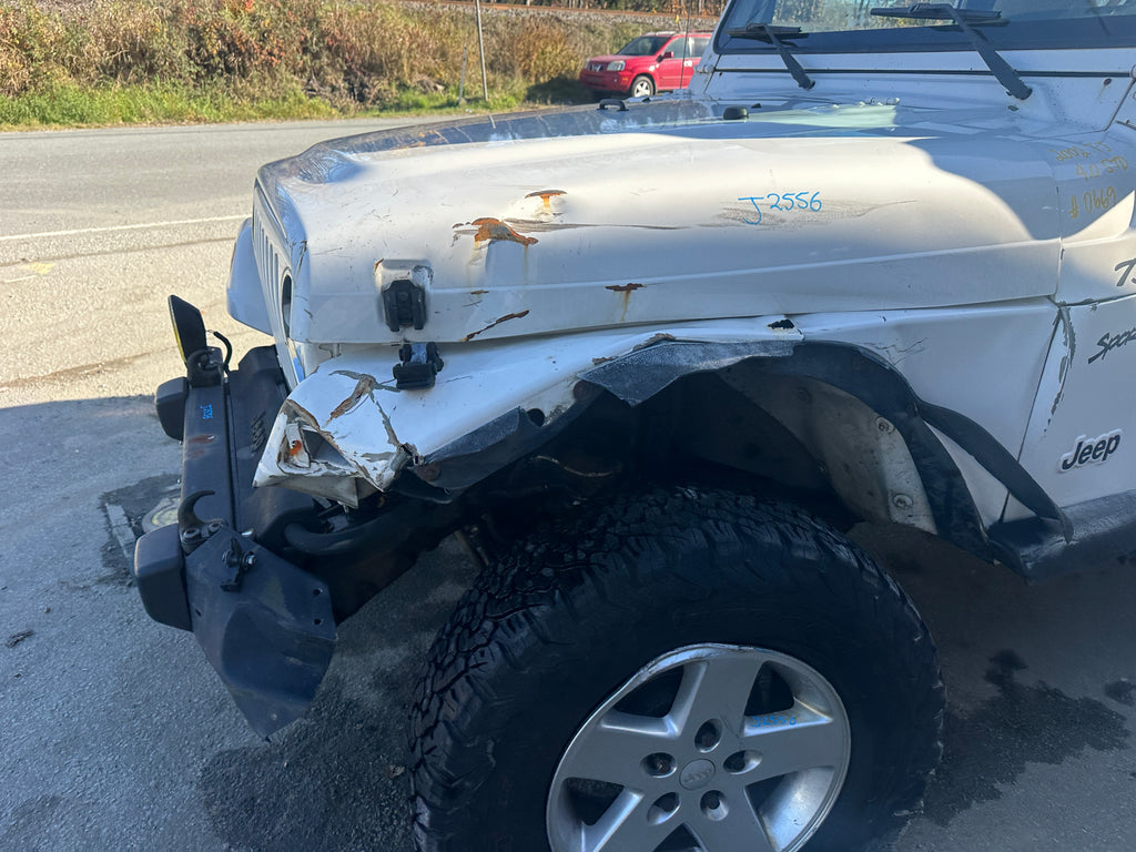2002 Jeep Wrangler TJ – J2556
