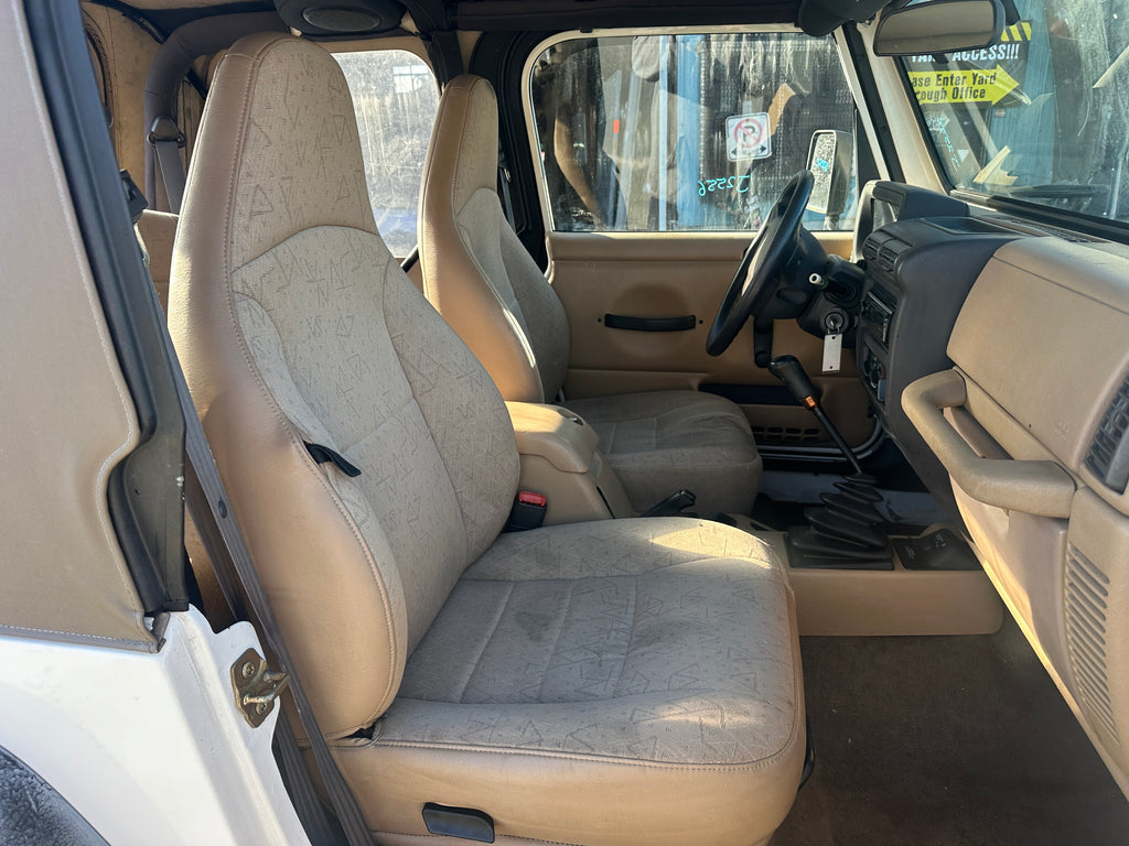 2002 Jeep Wrangler TJ – J2556