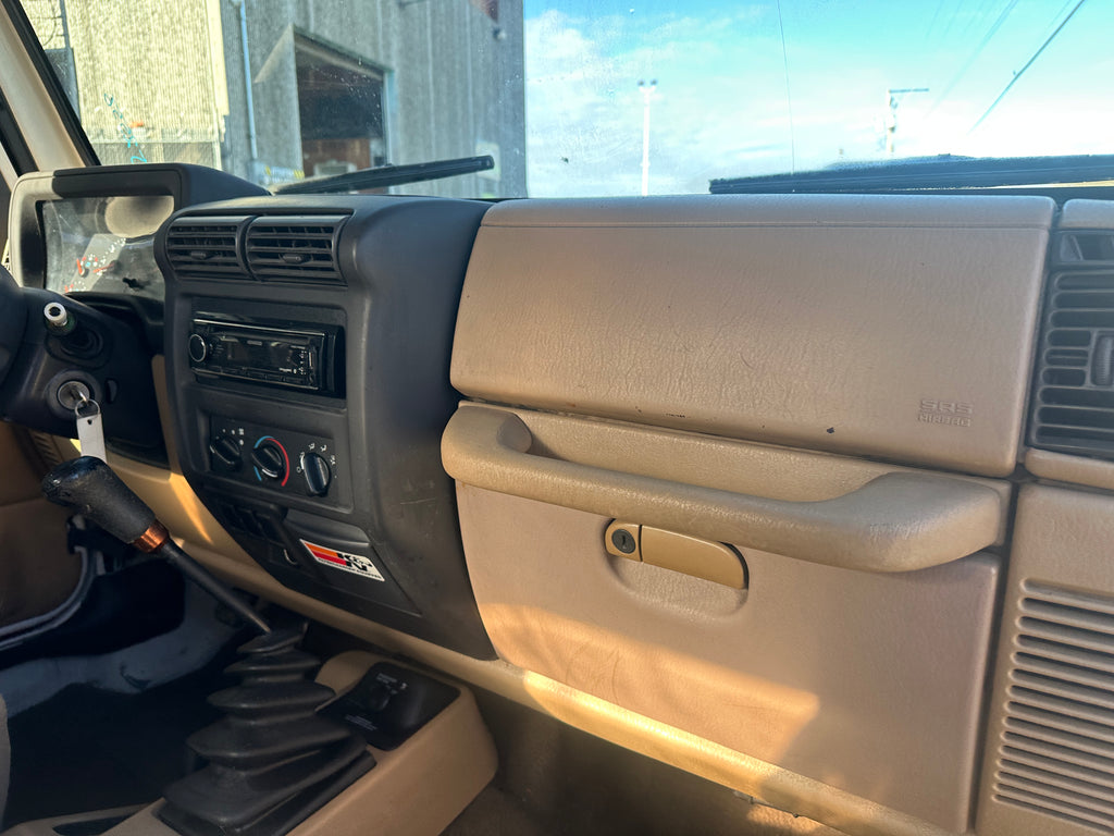 2002 Jeep Wrangler TJ – J2556