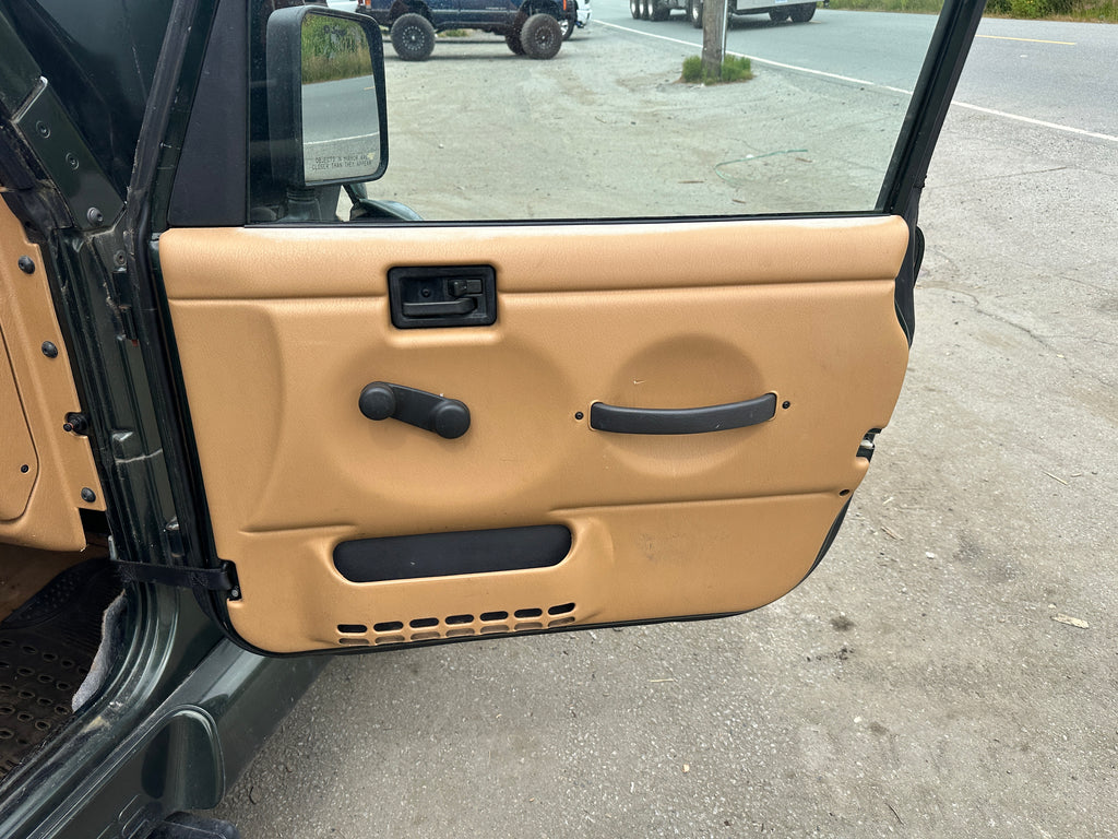 1998 Jeep Wrangler TJ 4.0 – J2531