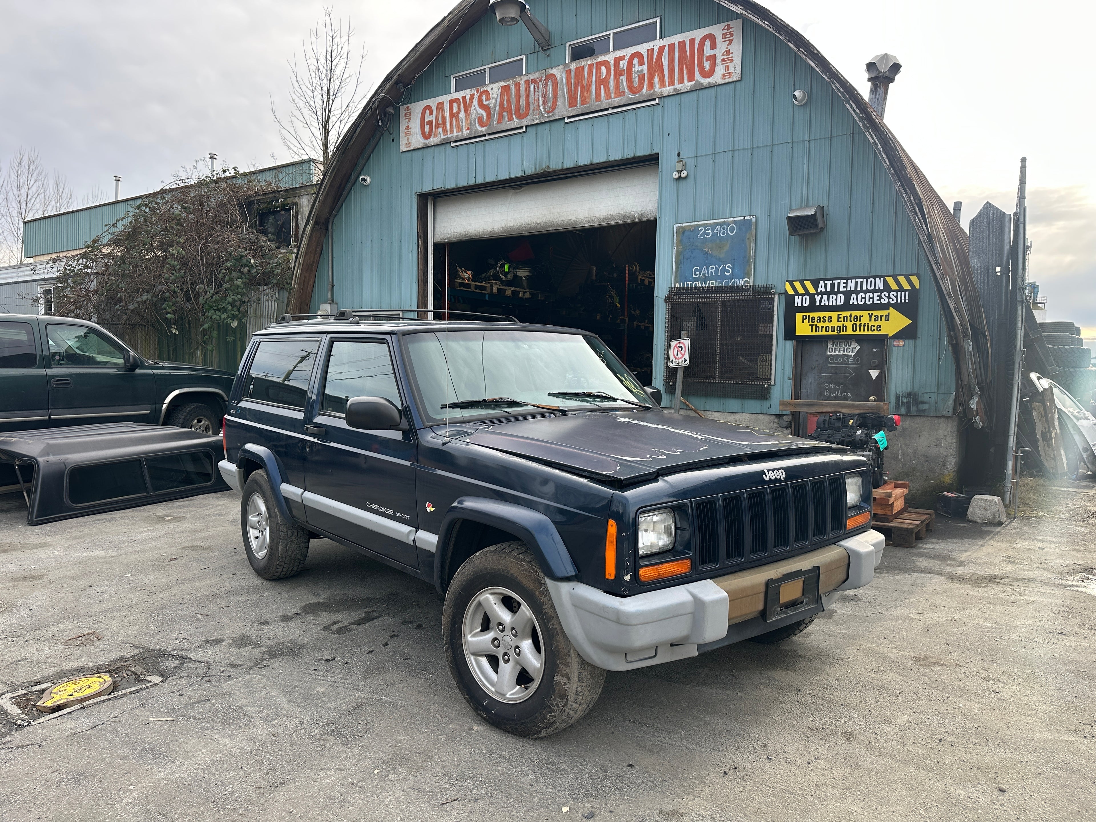2000 Jeep Cherokee XJ 4.0 2dr – J2511