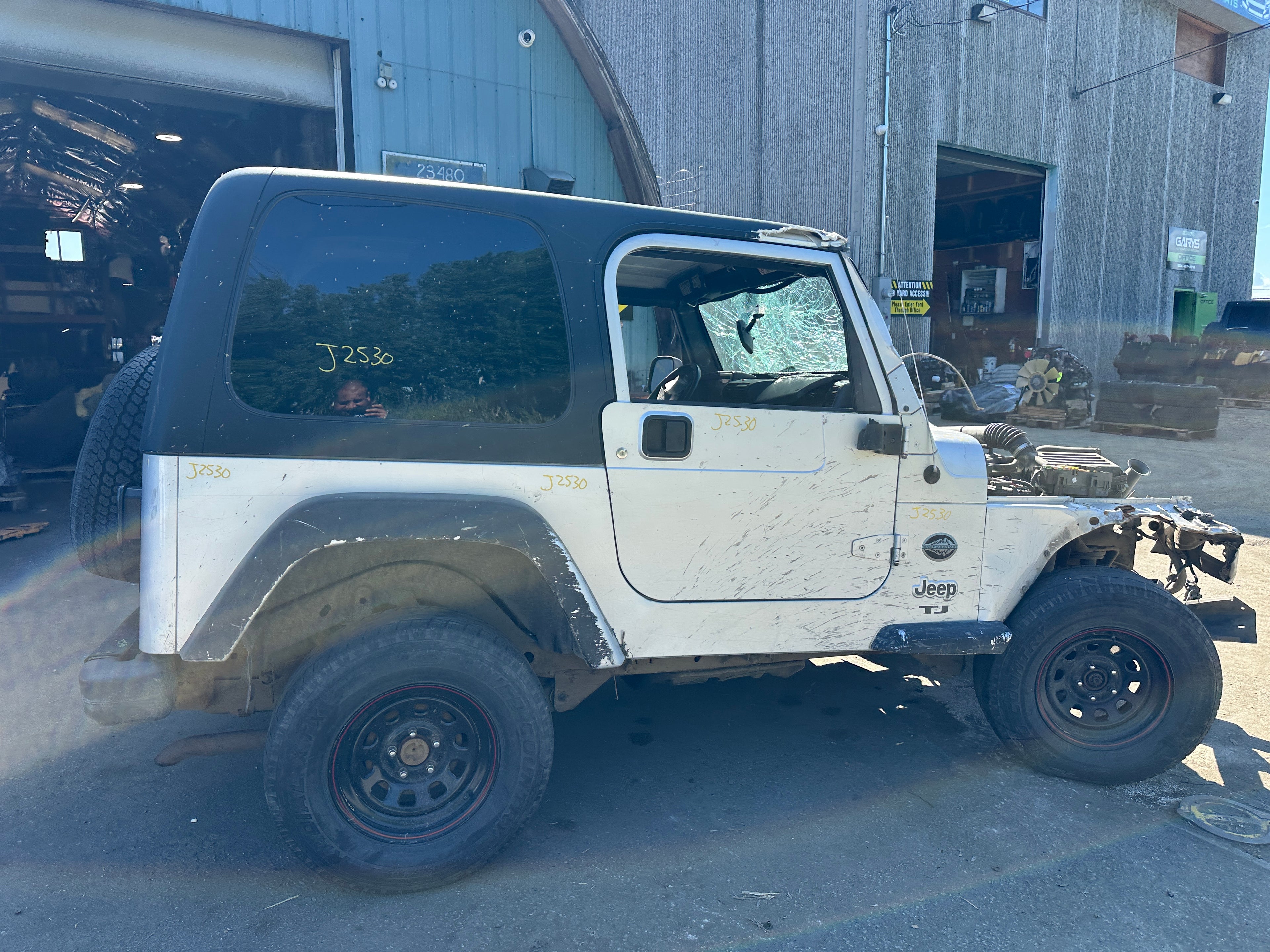 2003 Jeep Wrangler TJ 4.0 – J2530
