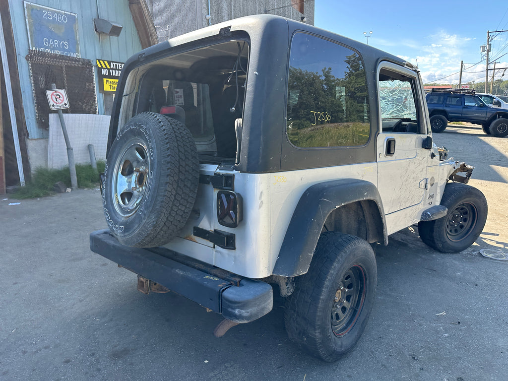 2003 Jeep Wrangler TJ 4.0 – J2530