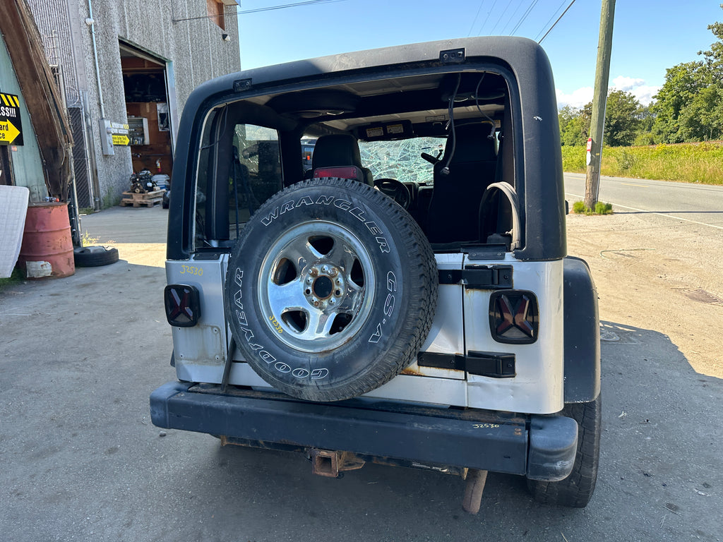 2003 Jeep Wrangler TJ 4.0 – J2530