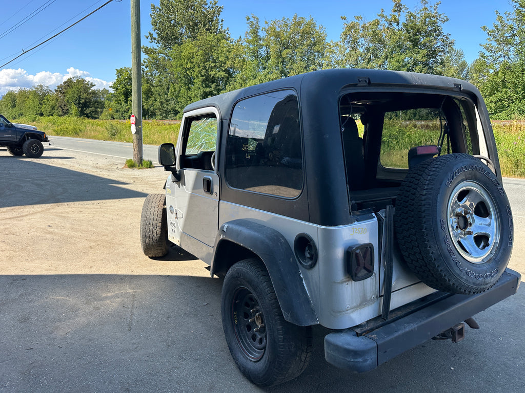 2003 Jeep Wrangler TJ 4.0 – J2530