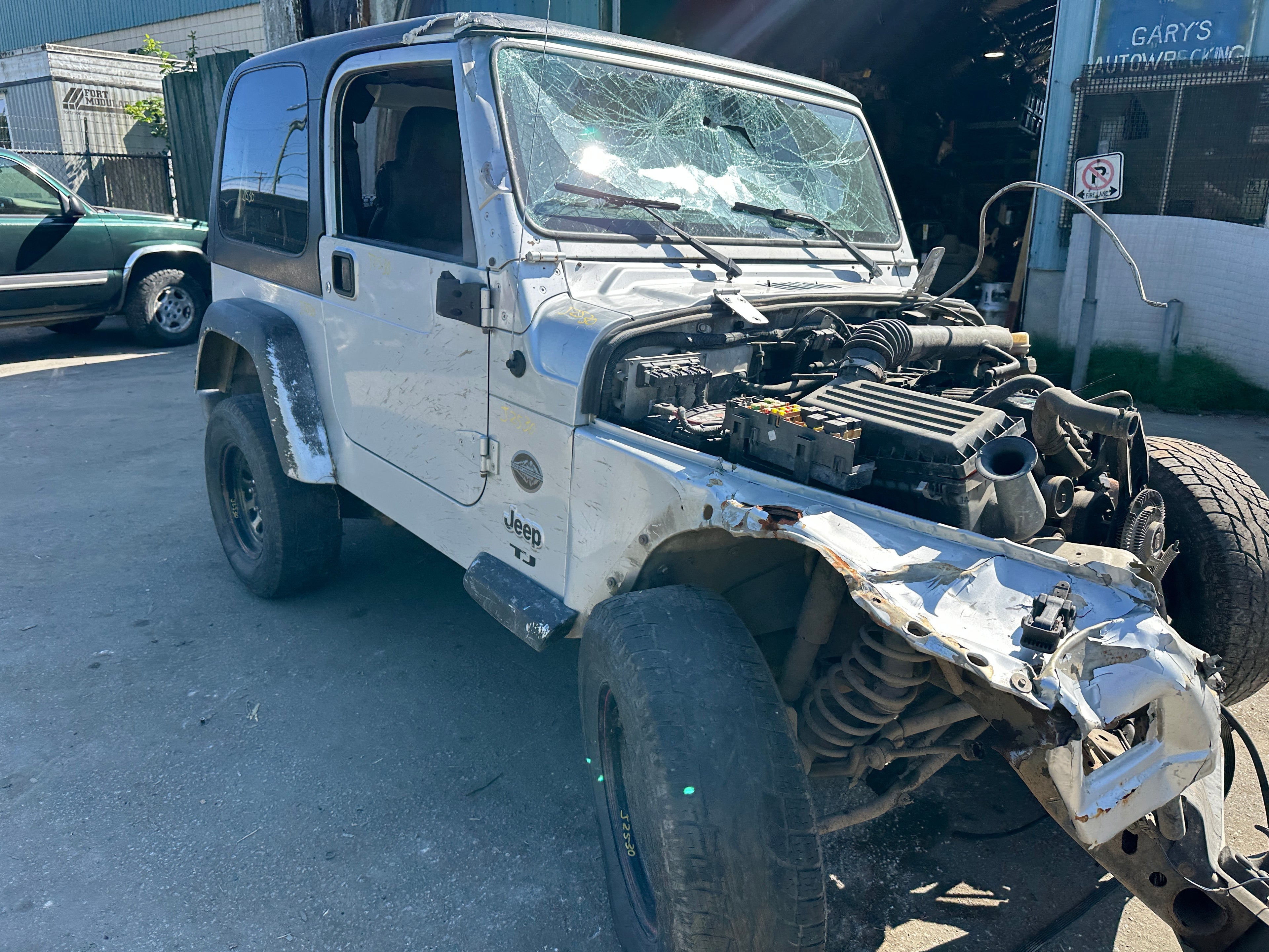 2003 Jeep Wrangler TJ 4.0 – J2530