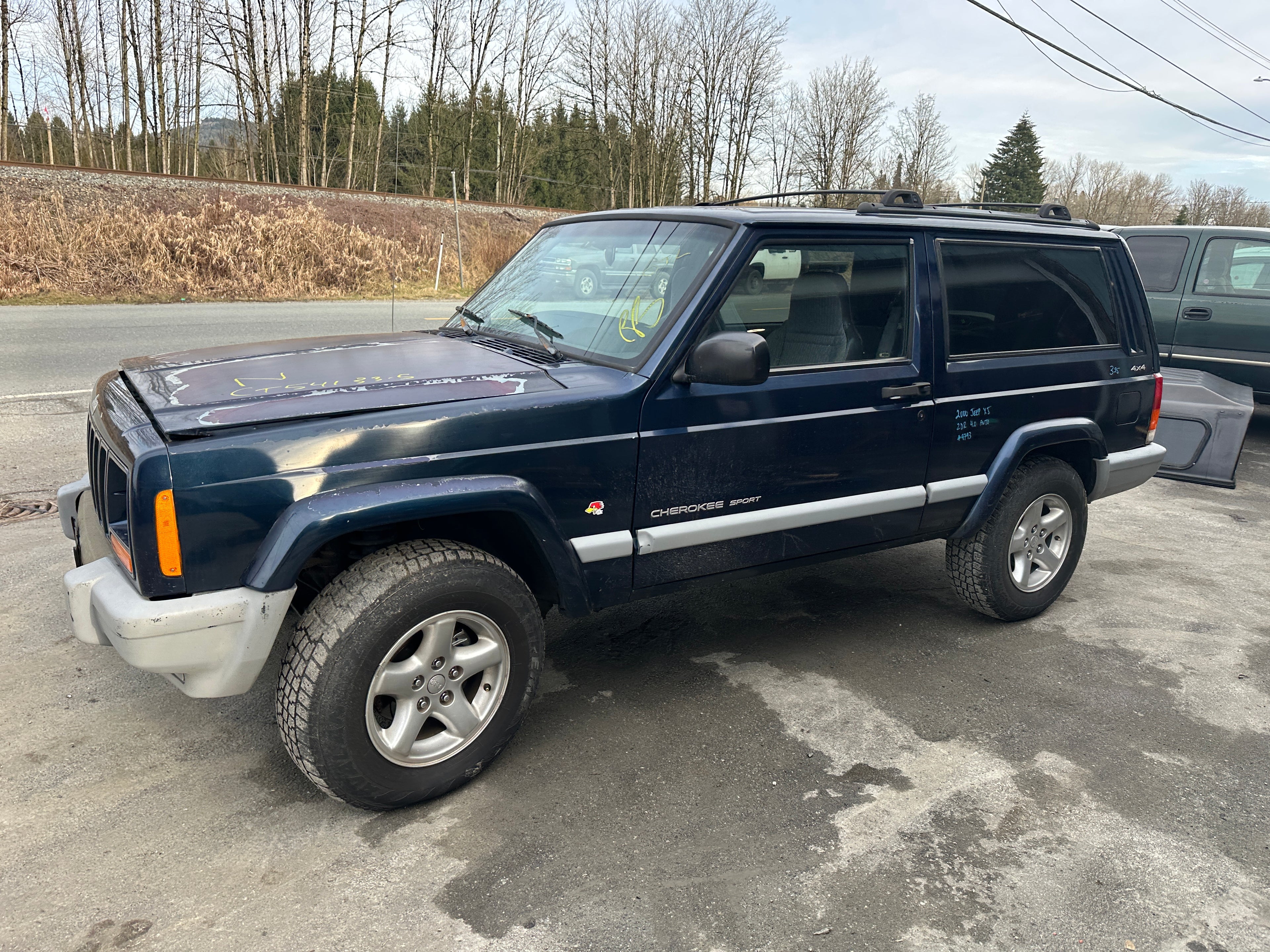 2000 Jeep Cherokee XJ 4.0 2dr – J2511