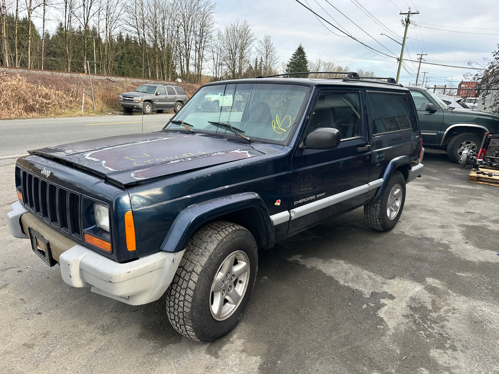 2000 Jeep Cherokee XJ 4.0 2dr – J2511