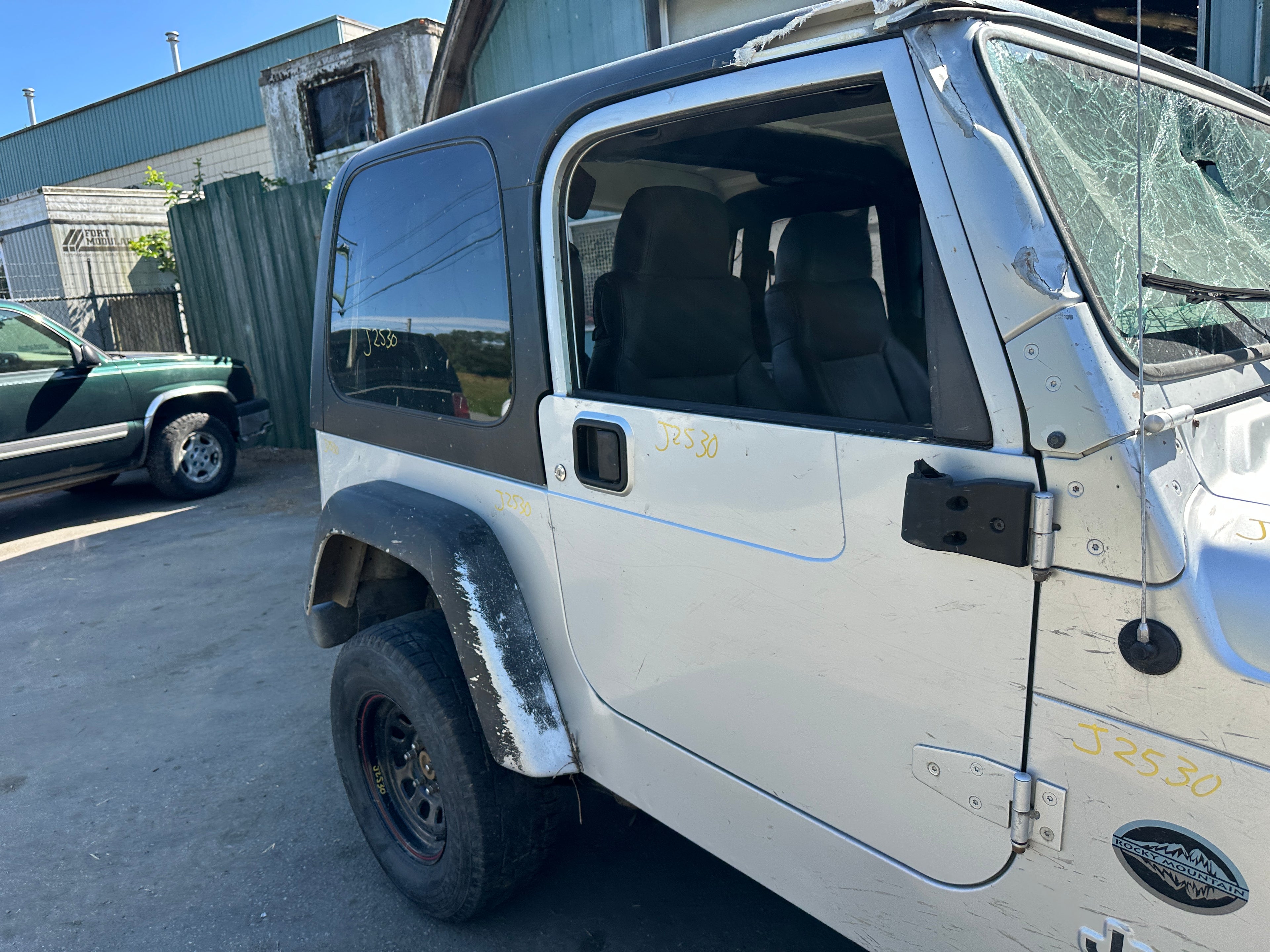 2003 Jeep Wrangler TJ 4.0 – J2530