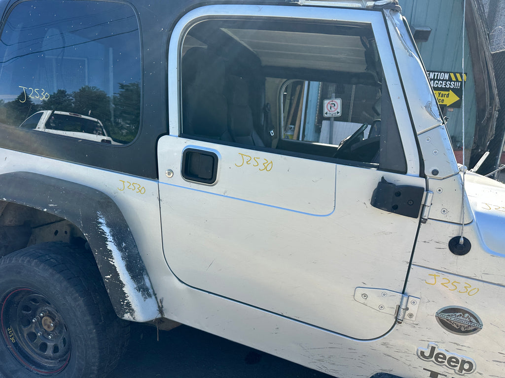 2003 Jeep Wrangler TJ 4.0 – J2530