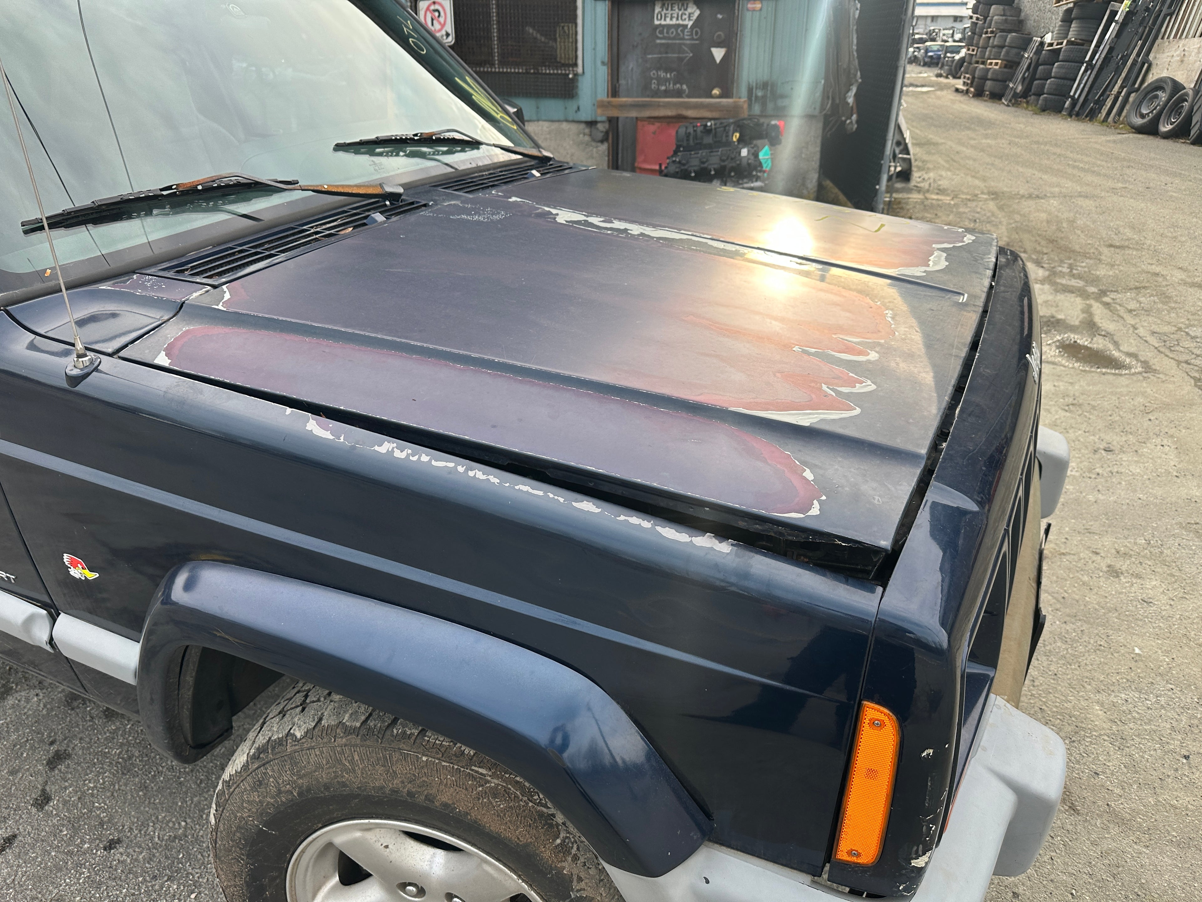 2000 Jeep Cherokee XJ 4.0 2dr – J2511