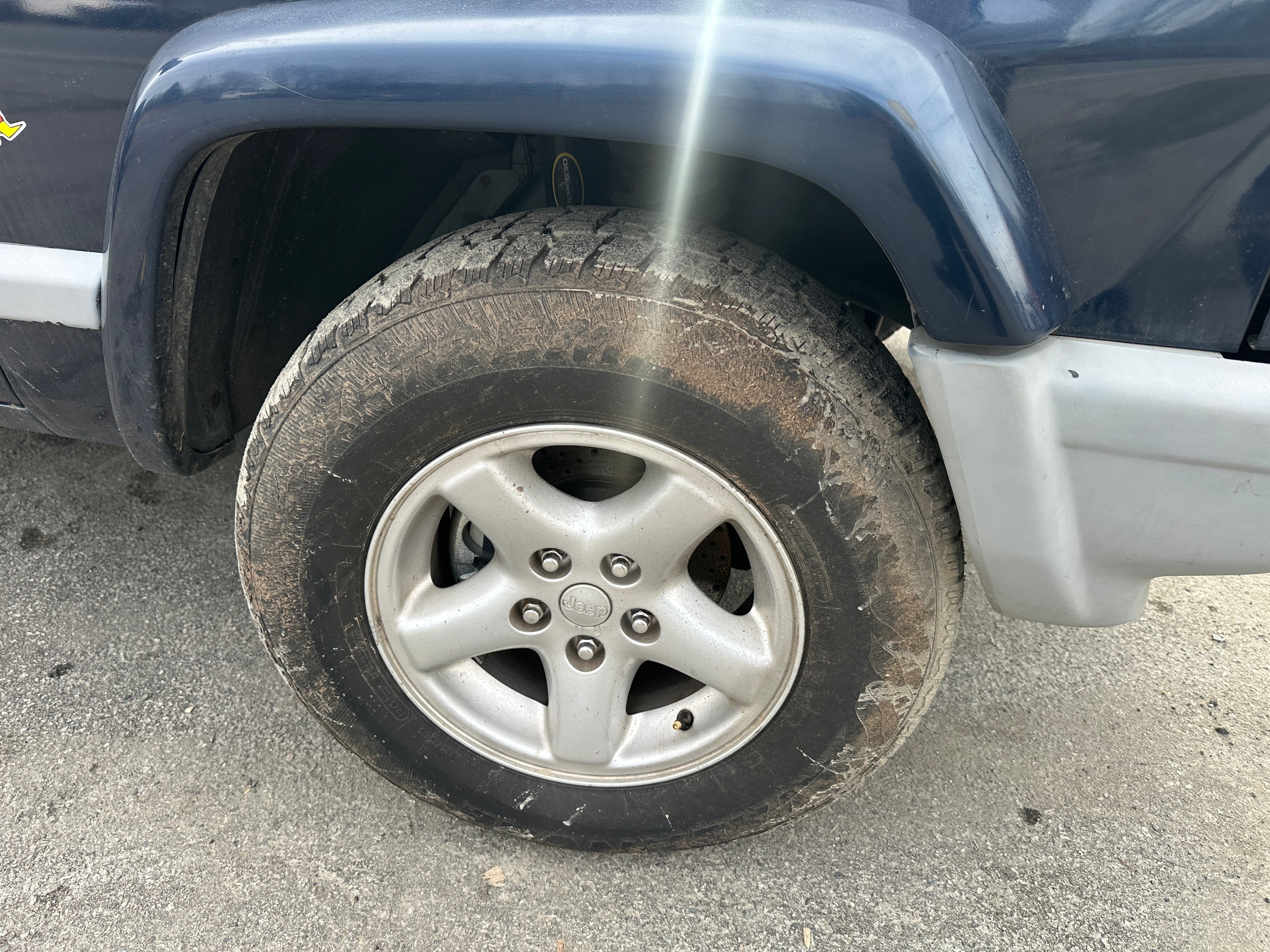 2000 Jeep Cherokee XJ 4.0 2dr – J2511