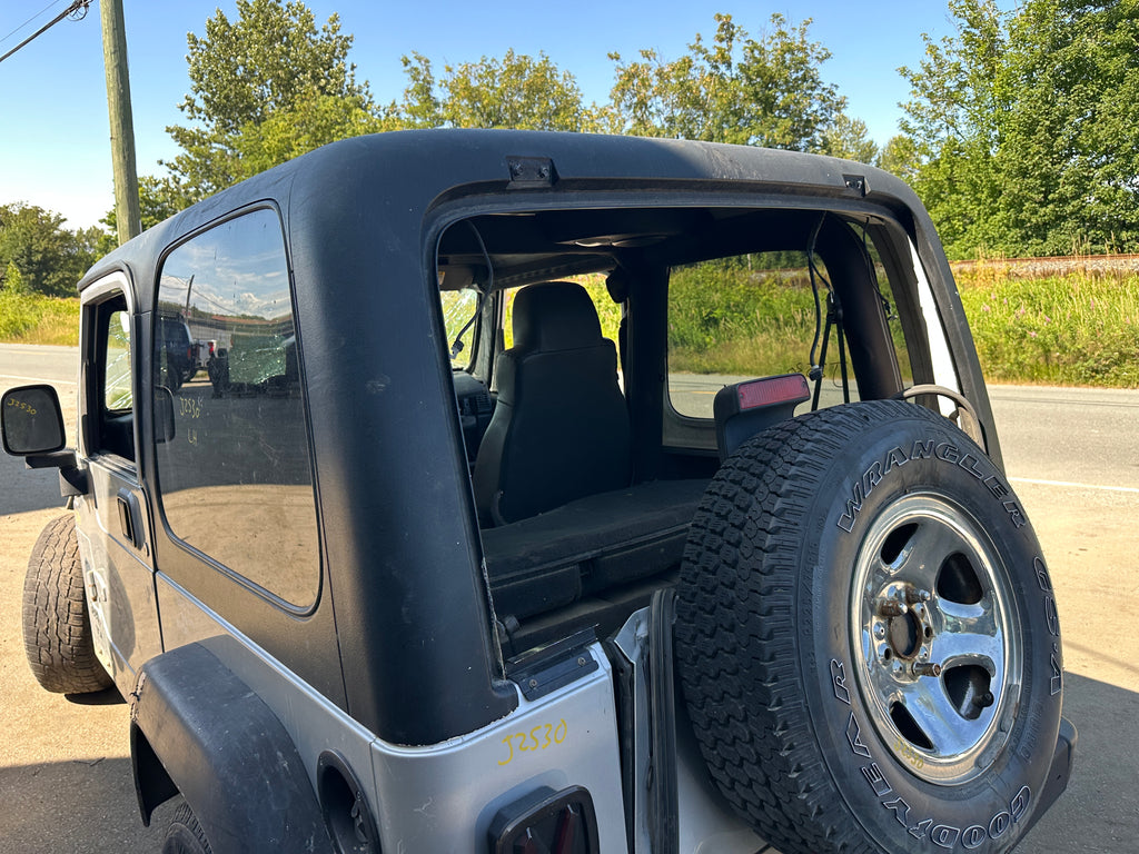 2003 Jeep Wrangler TJ 4.0 – J2530