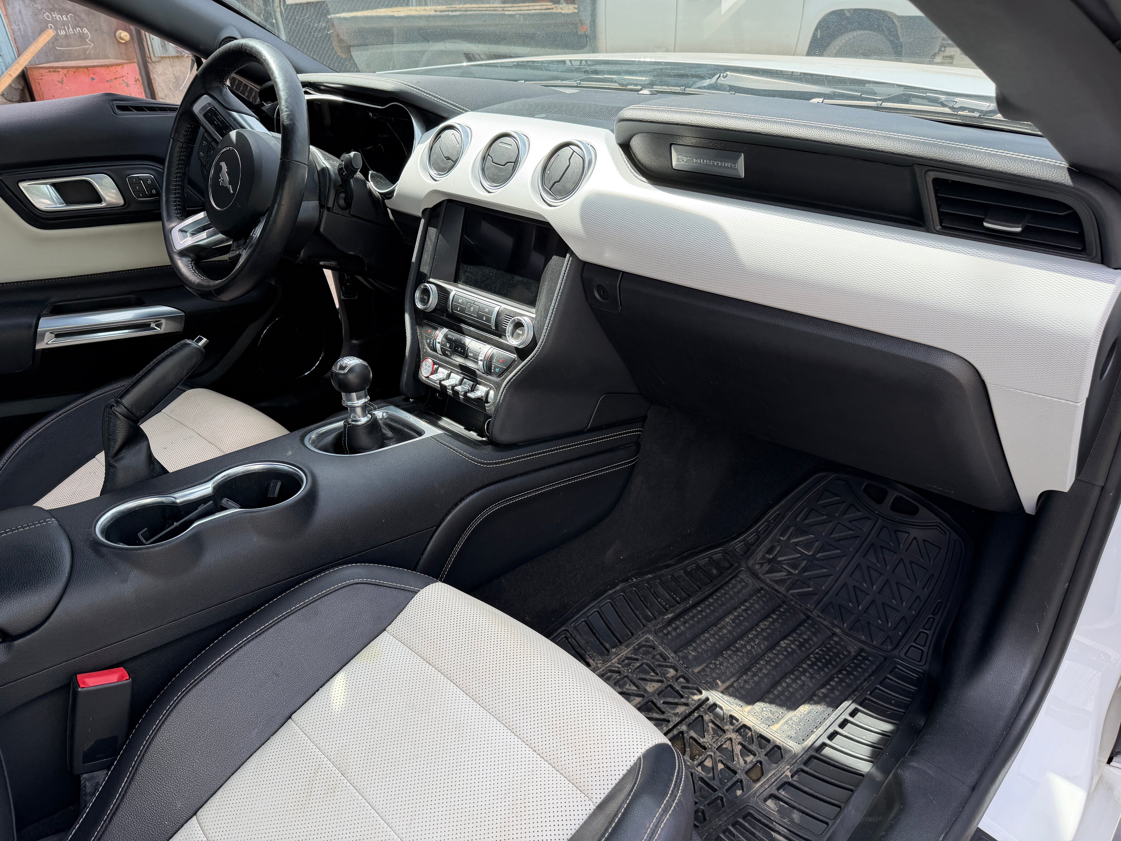 2022 Ford Mustang GT 5.0 – F2606