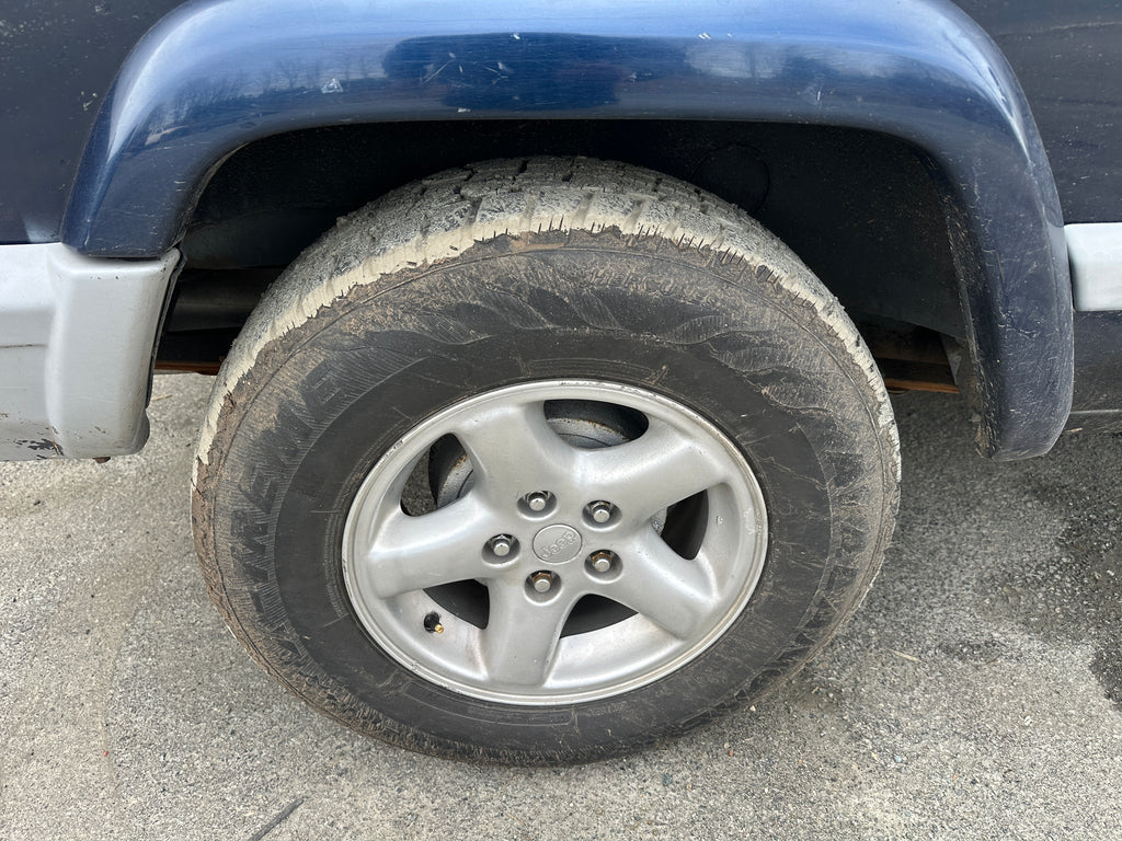 2000 Jeep Cherokee XJ 4.0 2dr – J2511