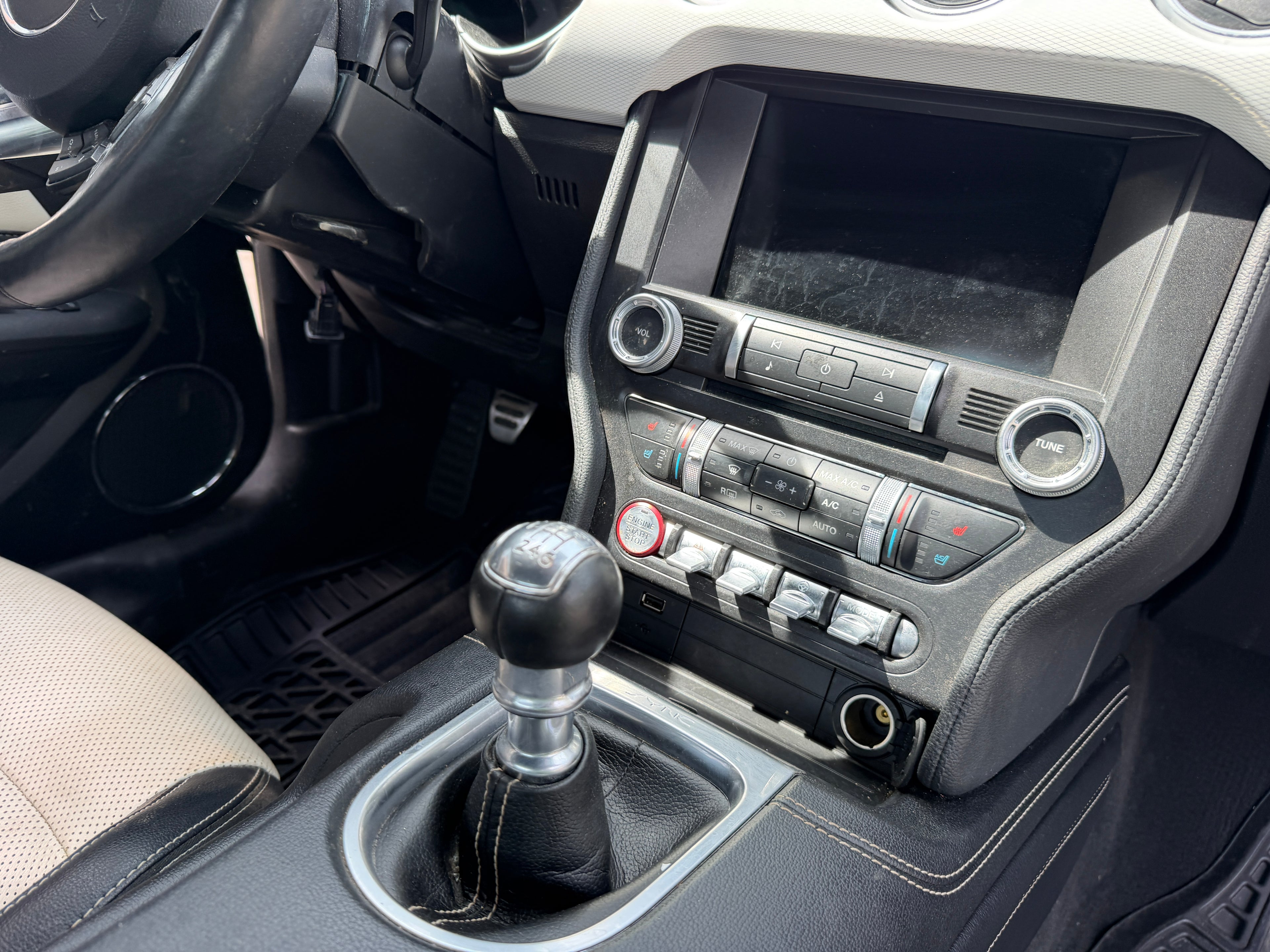 2022 Ford Mustang GT 5.0 – F2606