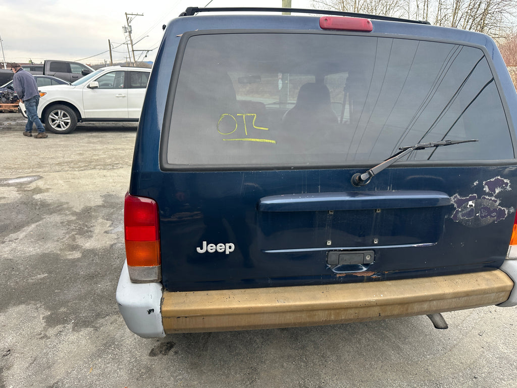 2000 Jeep Cherokee XJ 4.0 2dr – J2511