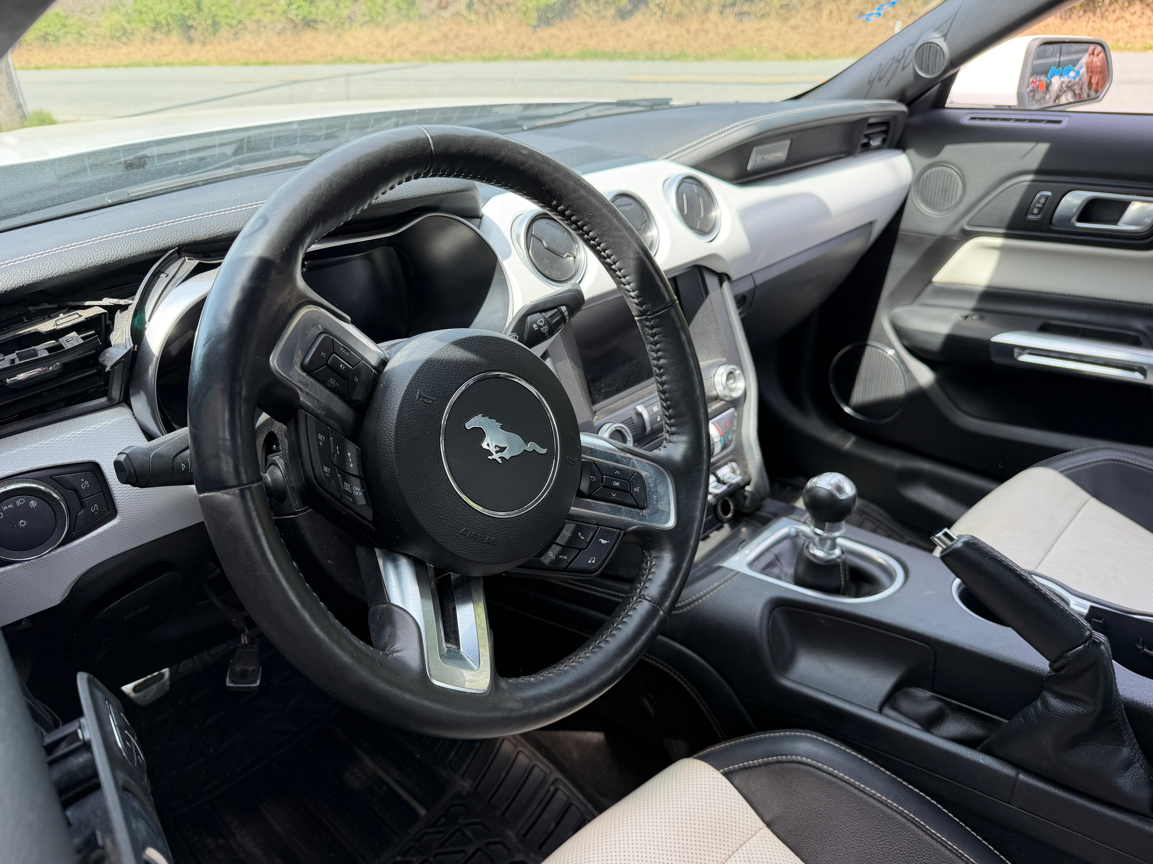 2022 Ford Mustang GT 5.0 – F2606