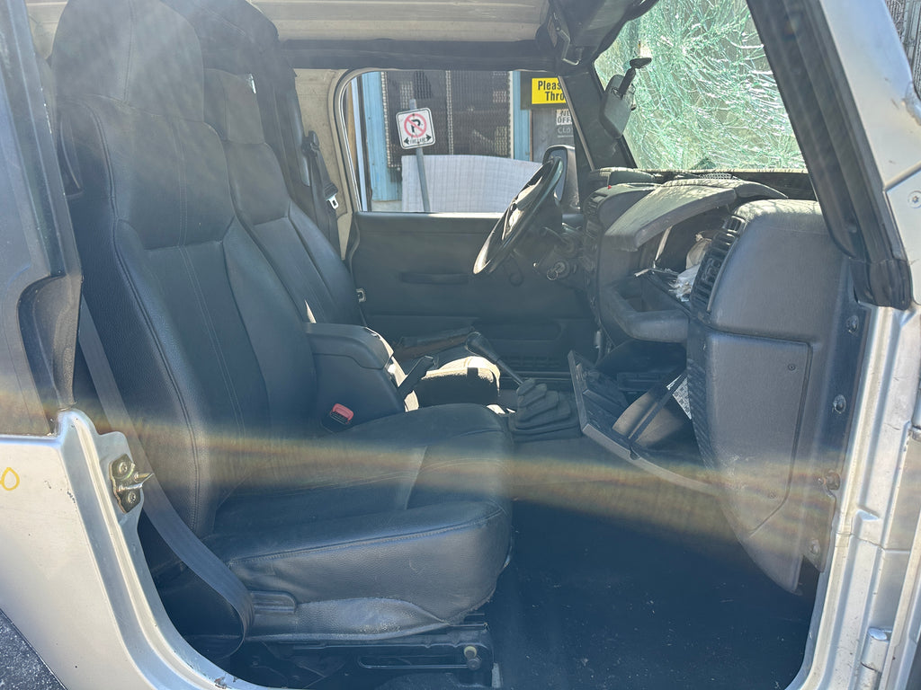 2003 Jeep Wrangler TJ 4.0 – J2530