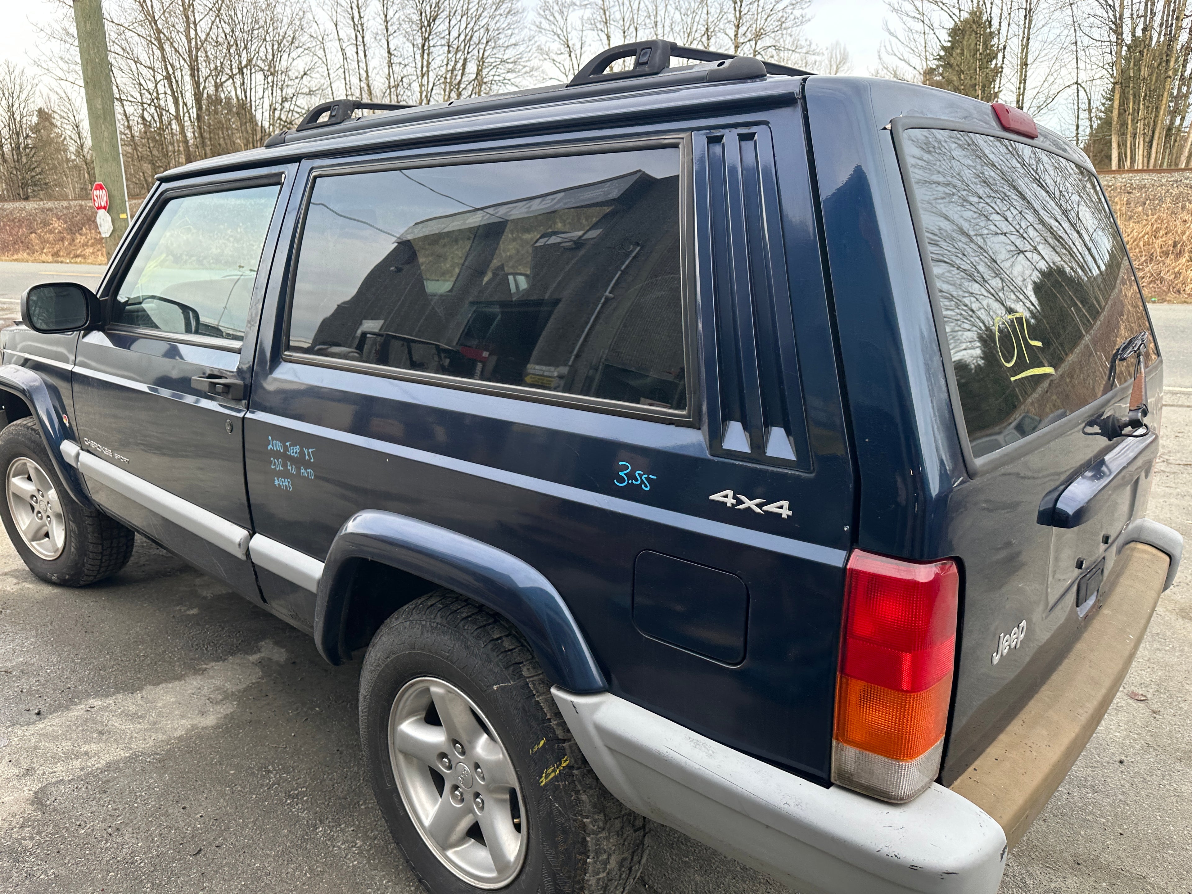 2000 Jeep Cherokee XJ 4.0 2dr – J2511