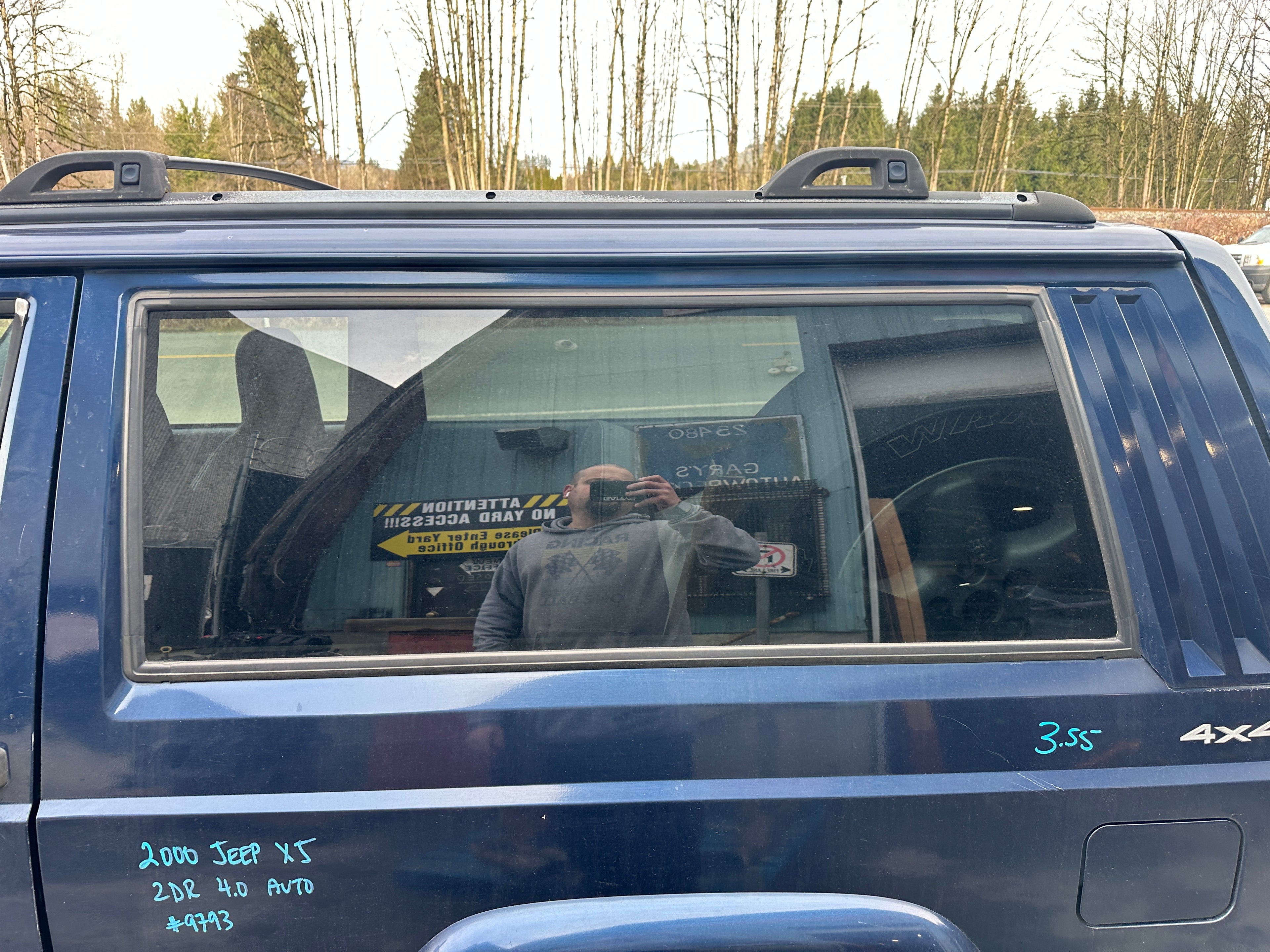 2000 Jeep Cherokee XJ 4.0 2dr – J2511