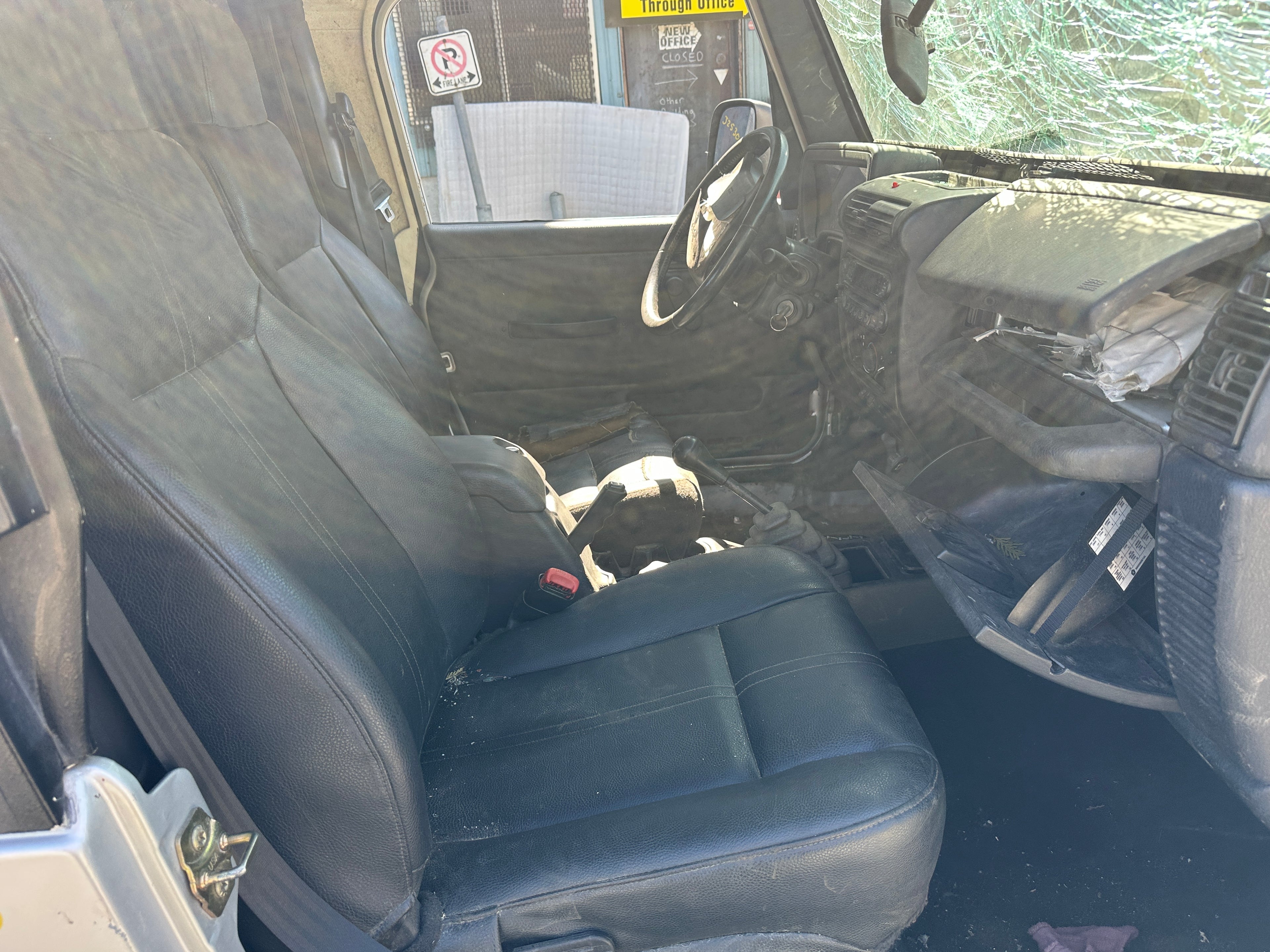 2003 Jeep Wrangler TJ 4.0 – J2530