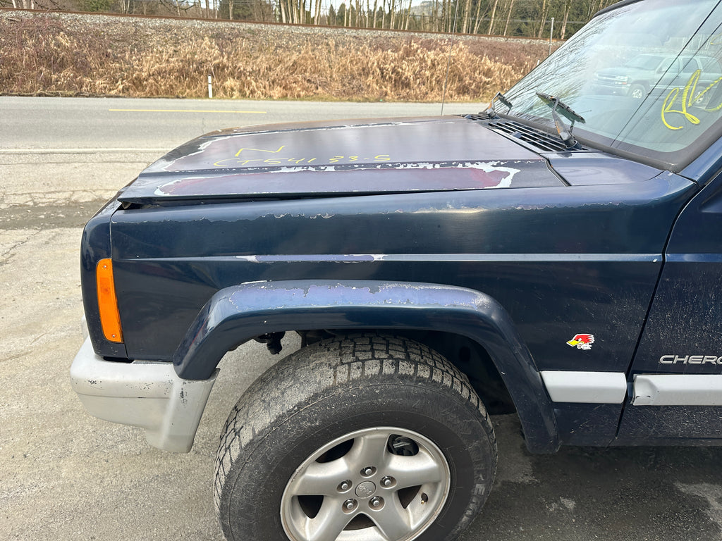 2000 Jeep Cherokee XJ 4.0 2dr – J2511