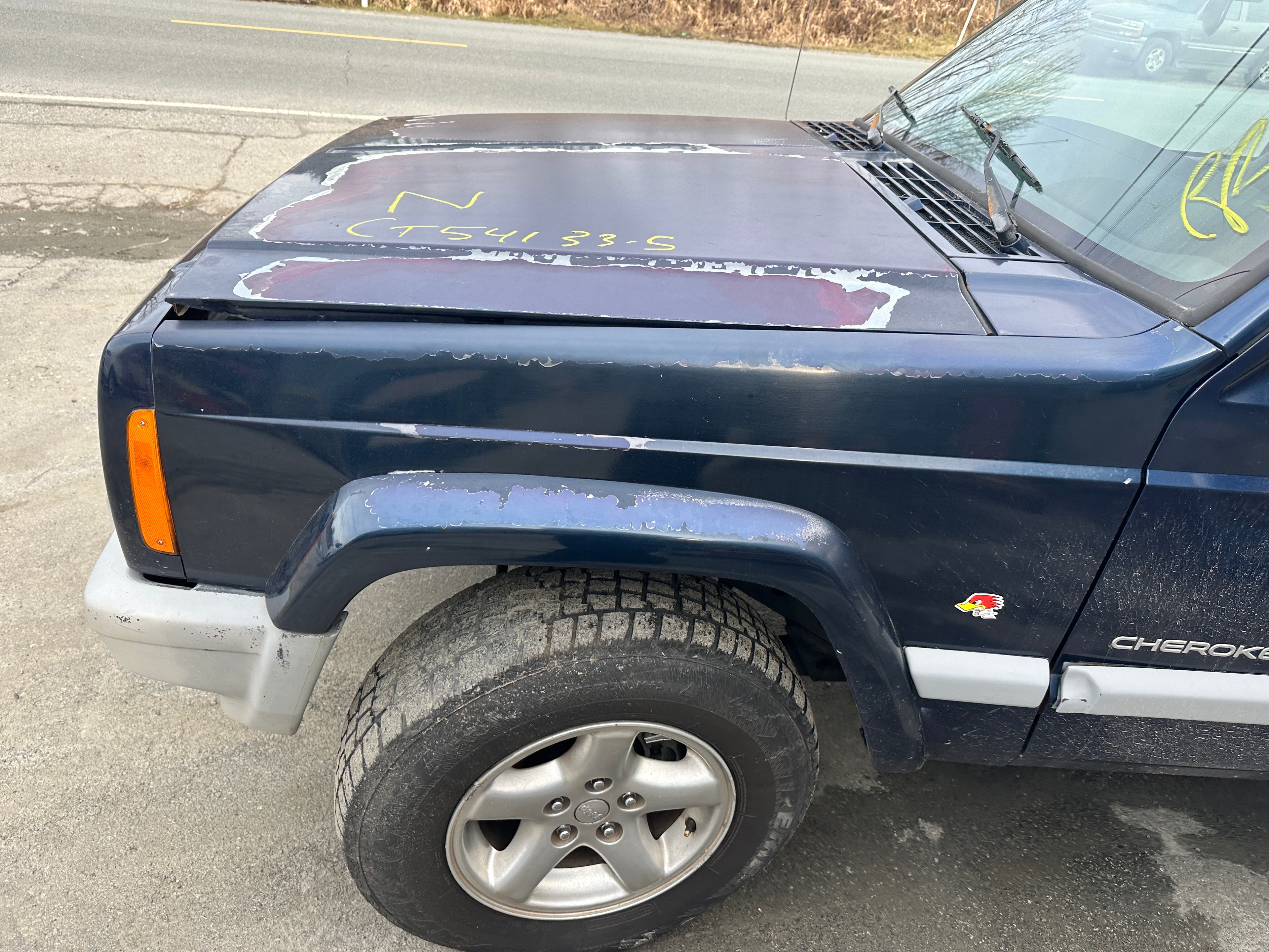 2000 Jeep Cherokee XJ 4.0 2dr – J2511