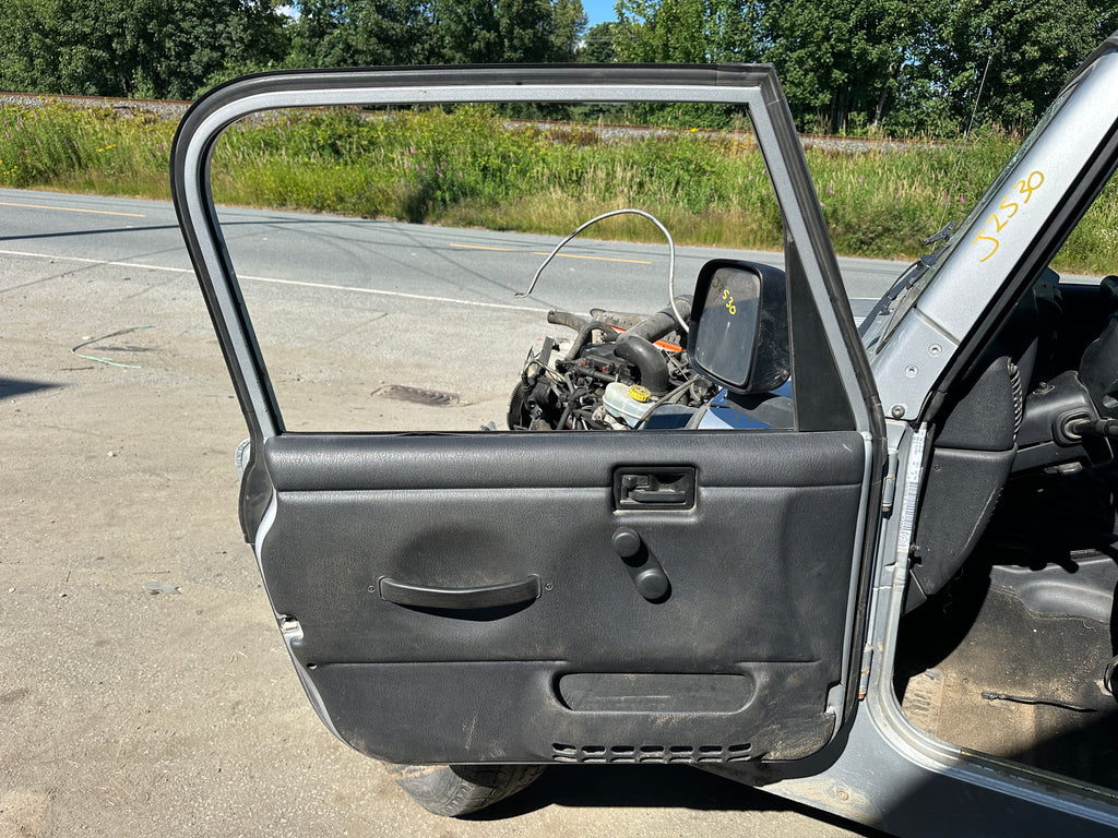 2003 Jeep Wrangler TJ 4.0 – J2530