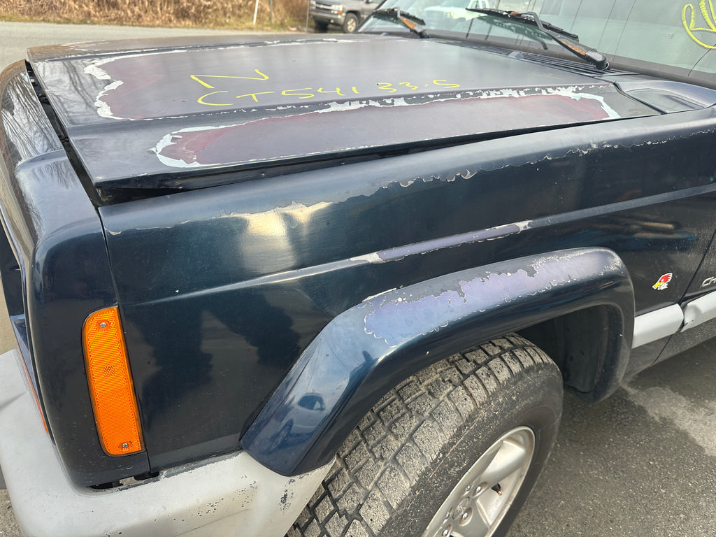 2000 Jeep Cherokee XJ 4.0 2dr – J2511