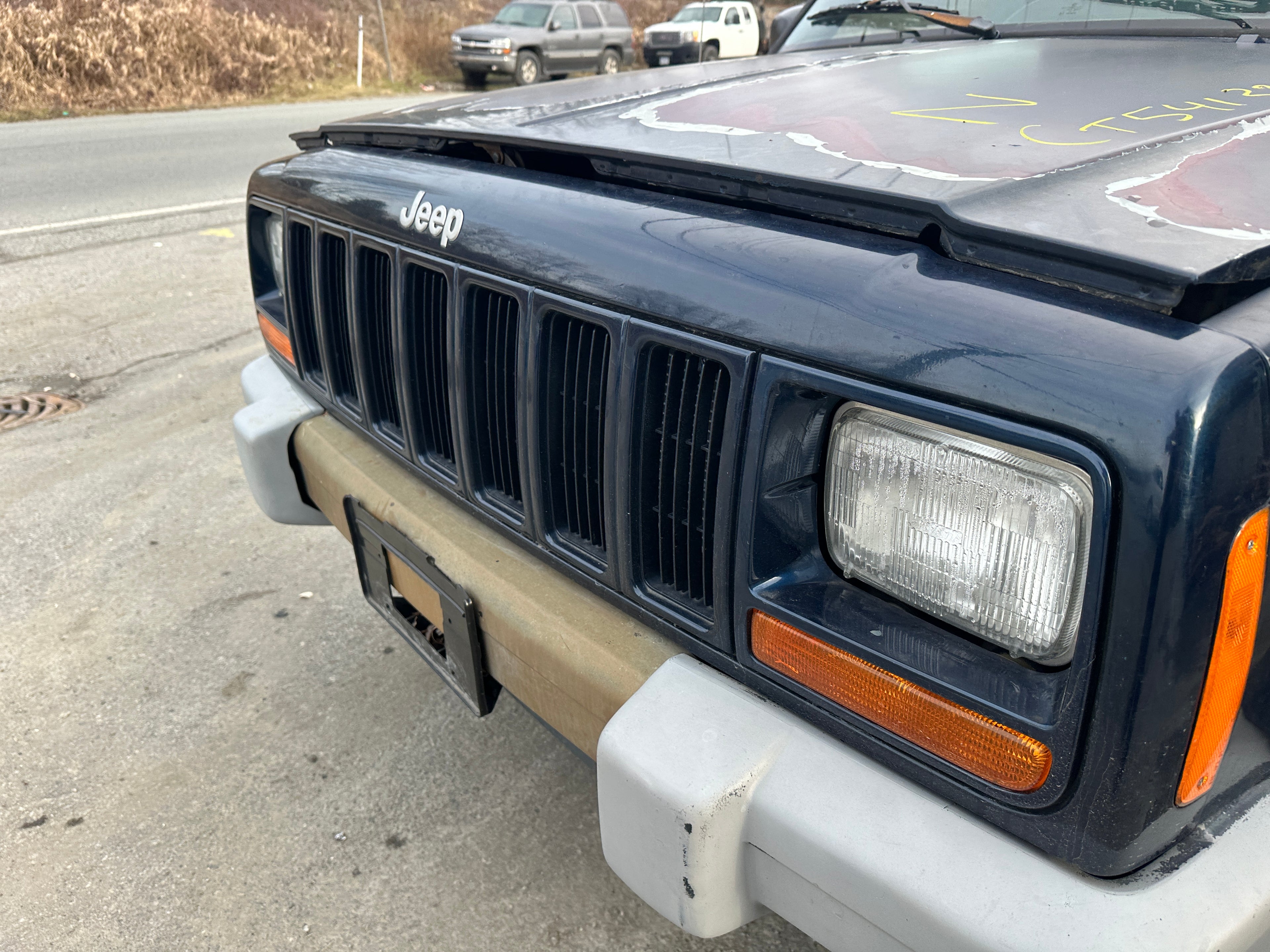 2000 Jeep Cherokee XJ 4.0 2dr – J2511