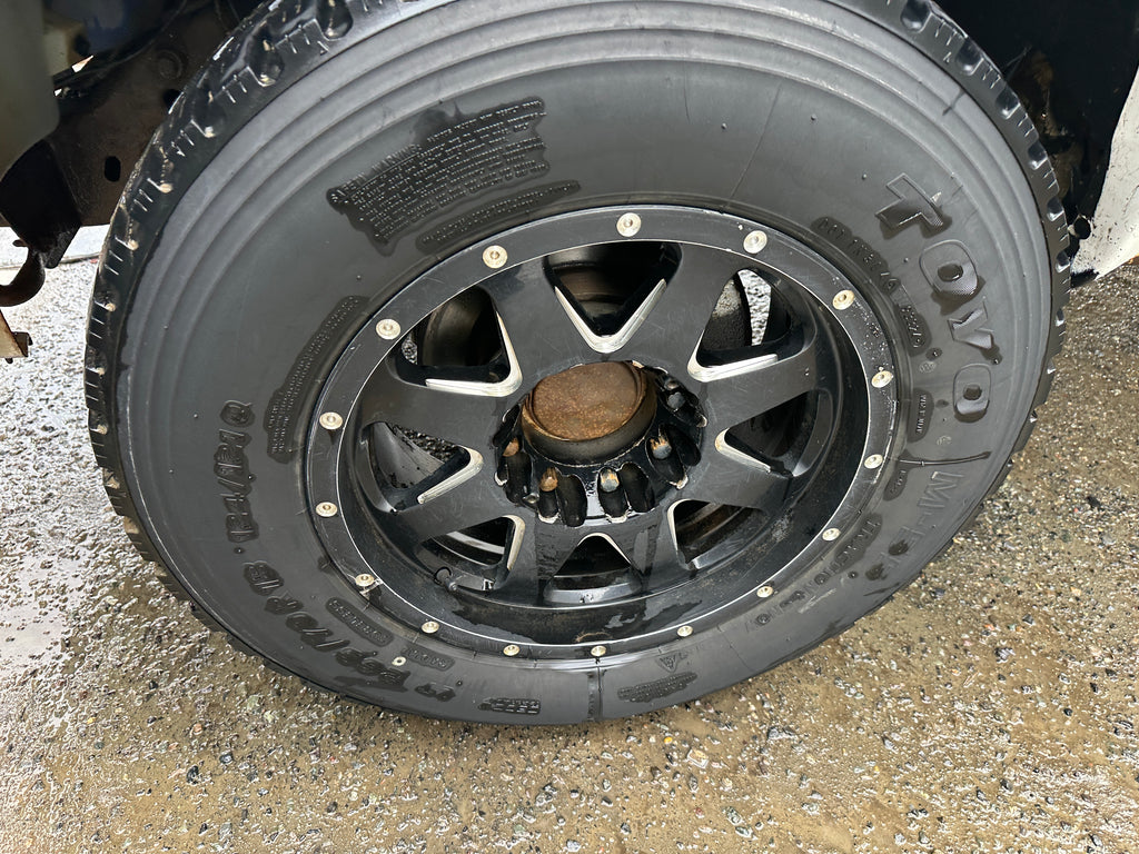 2004 Chevrolet Silverado K3500 6.6 LLY Duramax – C2605