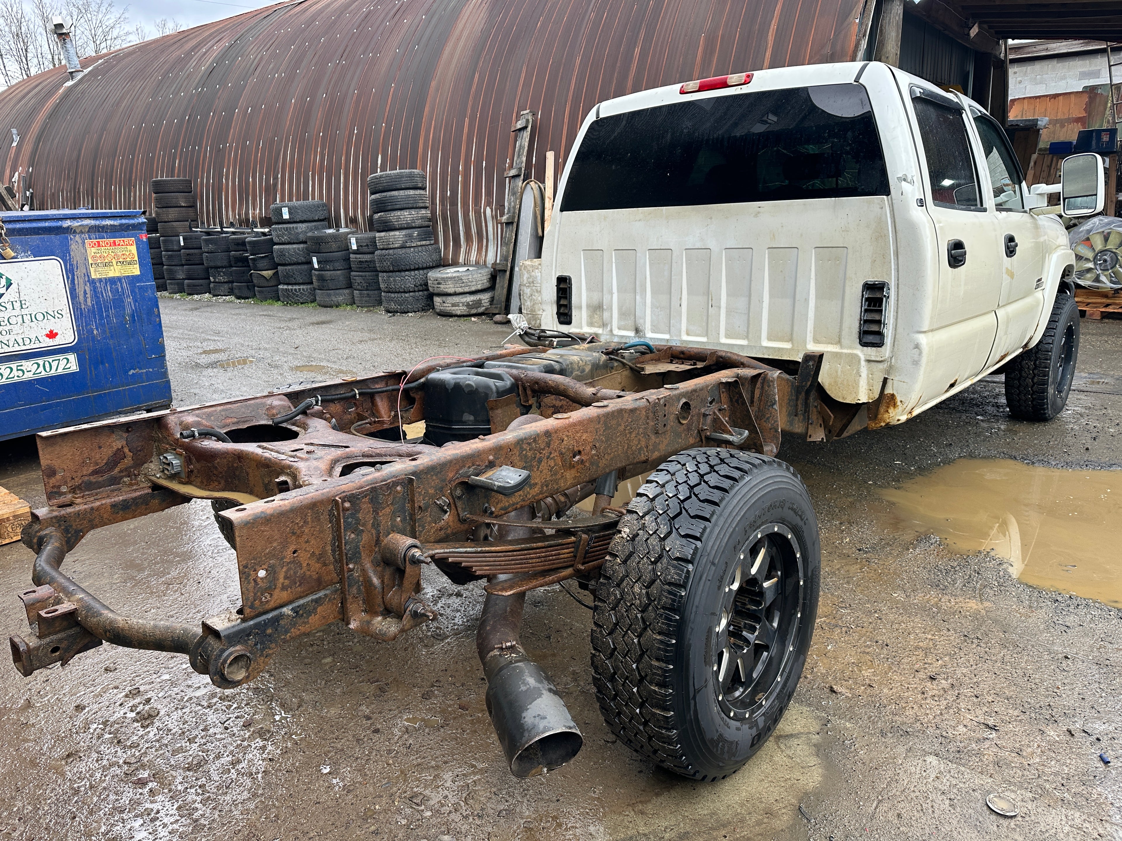 2004 Chevrolet Silverado K3500 6.6 LLY Duramax – C2605