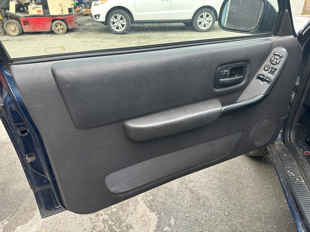 2000 Jeep Cherokee XJ 4.0 2dr – J2511