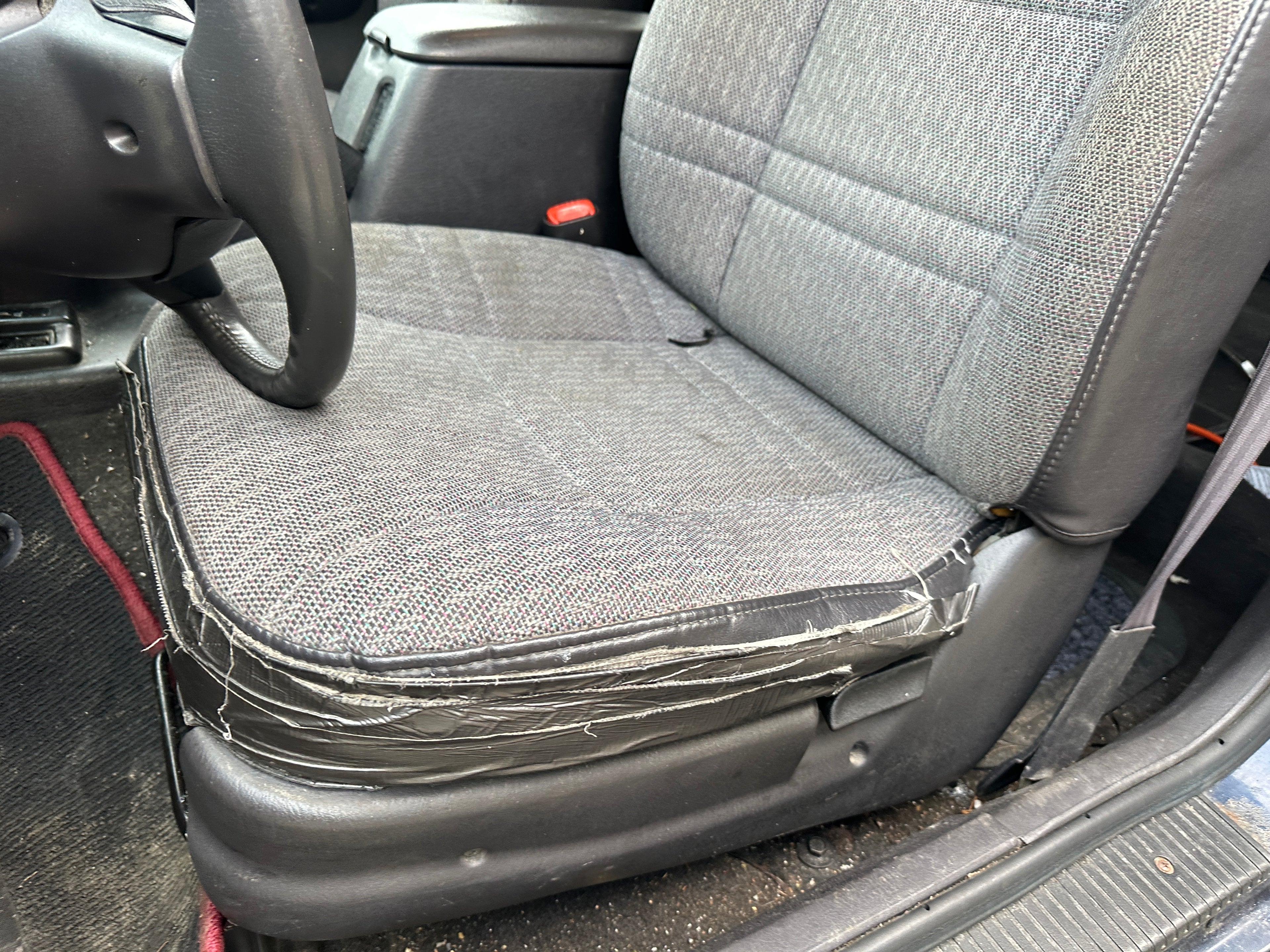 2000 Jeep Cherokee XJ 4.0 2dr – J2511