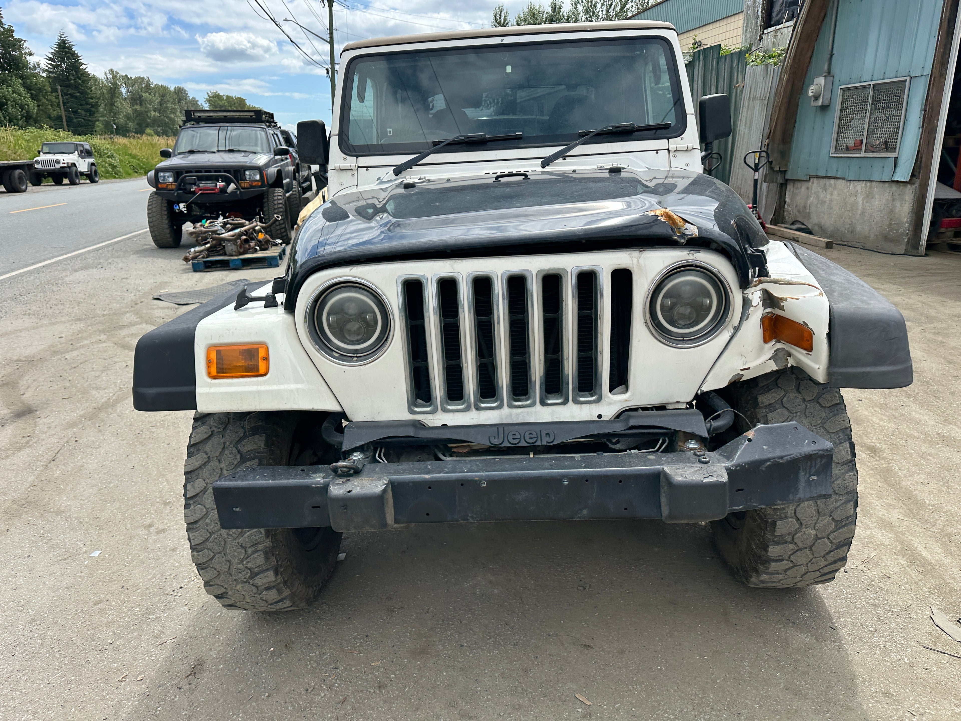 2002 Jeep Wrangler TJ RHD 4.0 – J2532