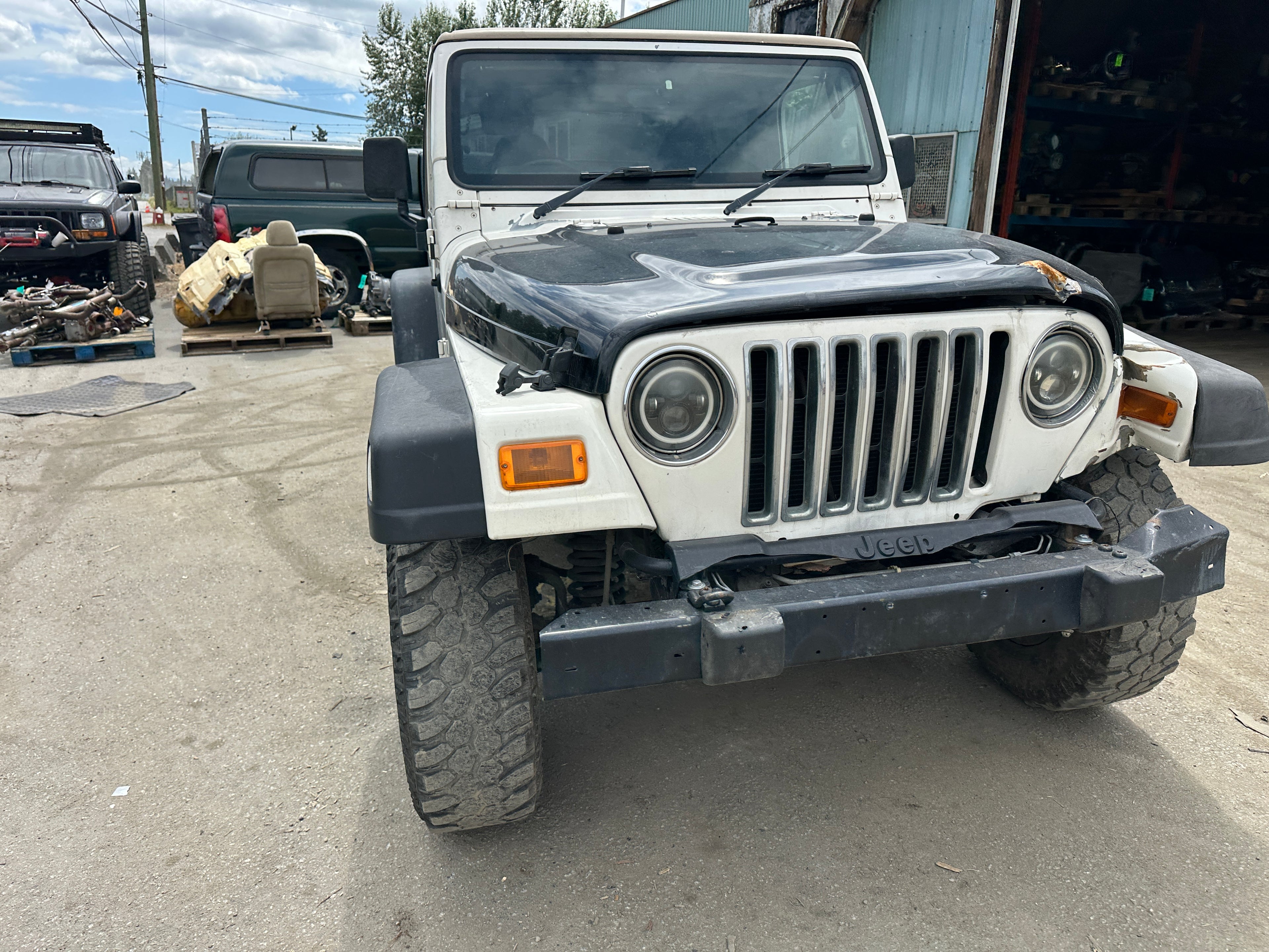 2002 Jeep Wrangler TJ RHD 4.0 – J2532