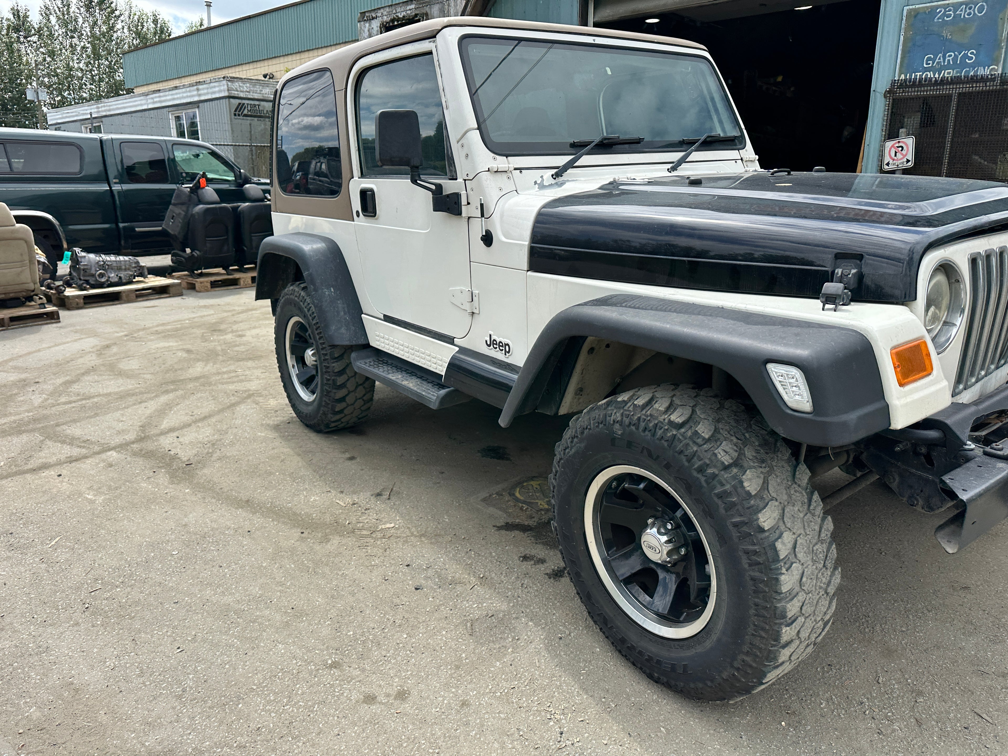 2002 Jeep Wrangler TJ RHD 4.0 – J2532