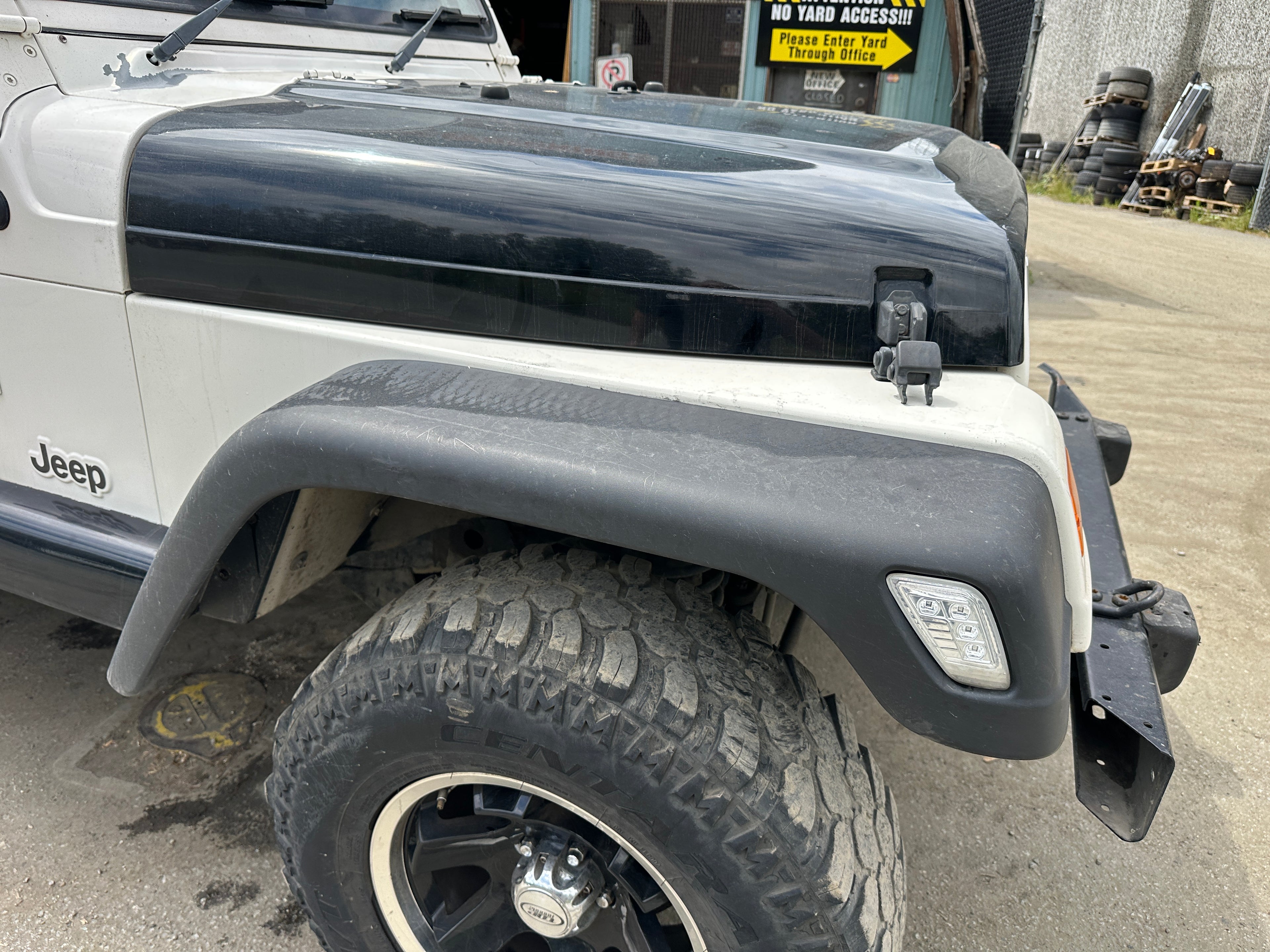 2002 Jeep Wrangler TJ RHD 4.0 – J2532