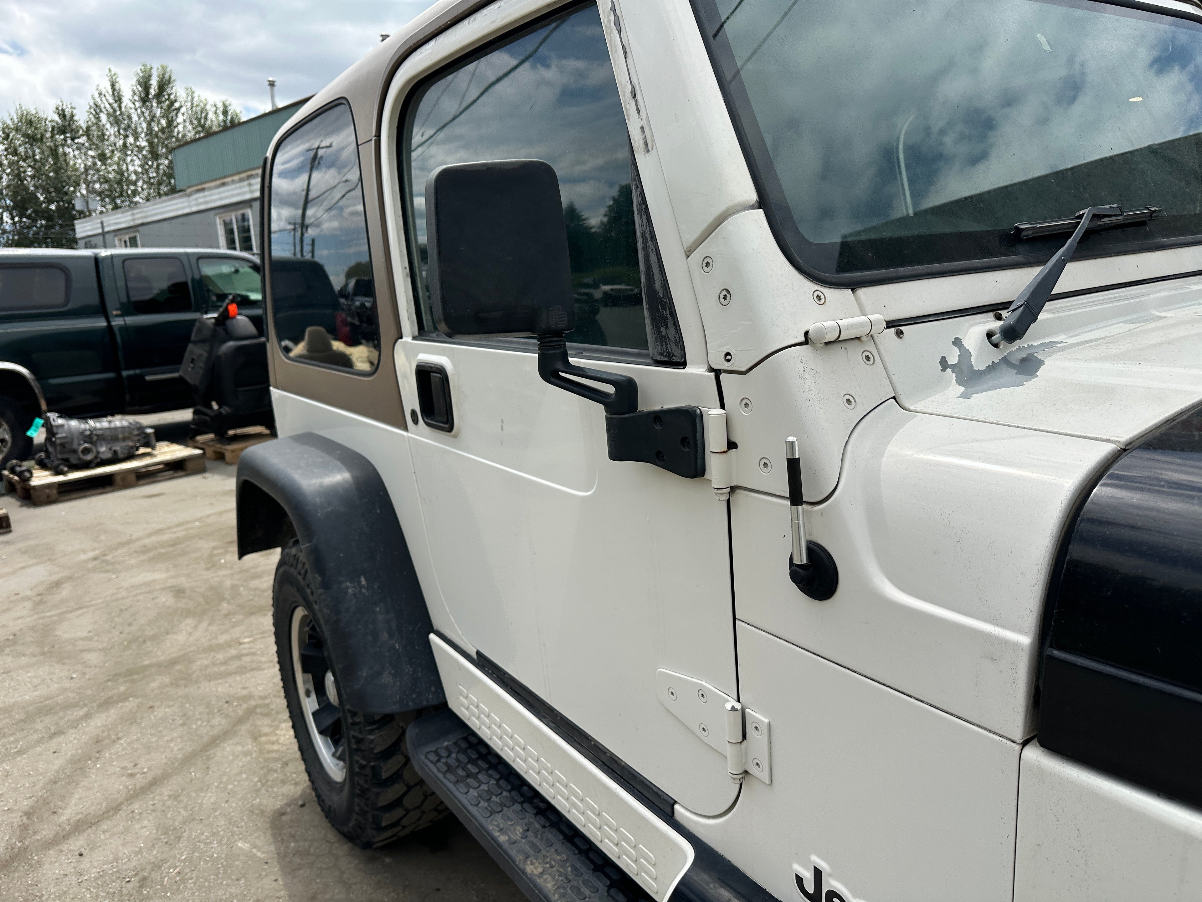 2002 Jeep Wrangler TJ RHD 4.0 – J2532