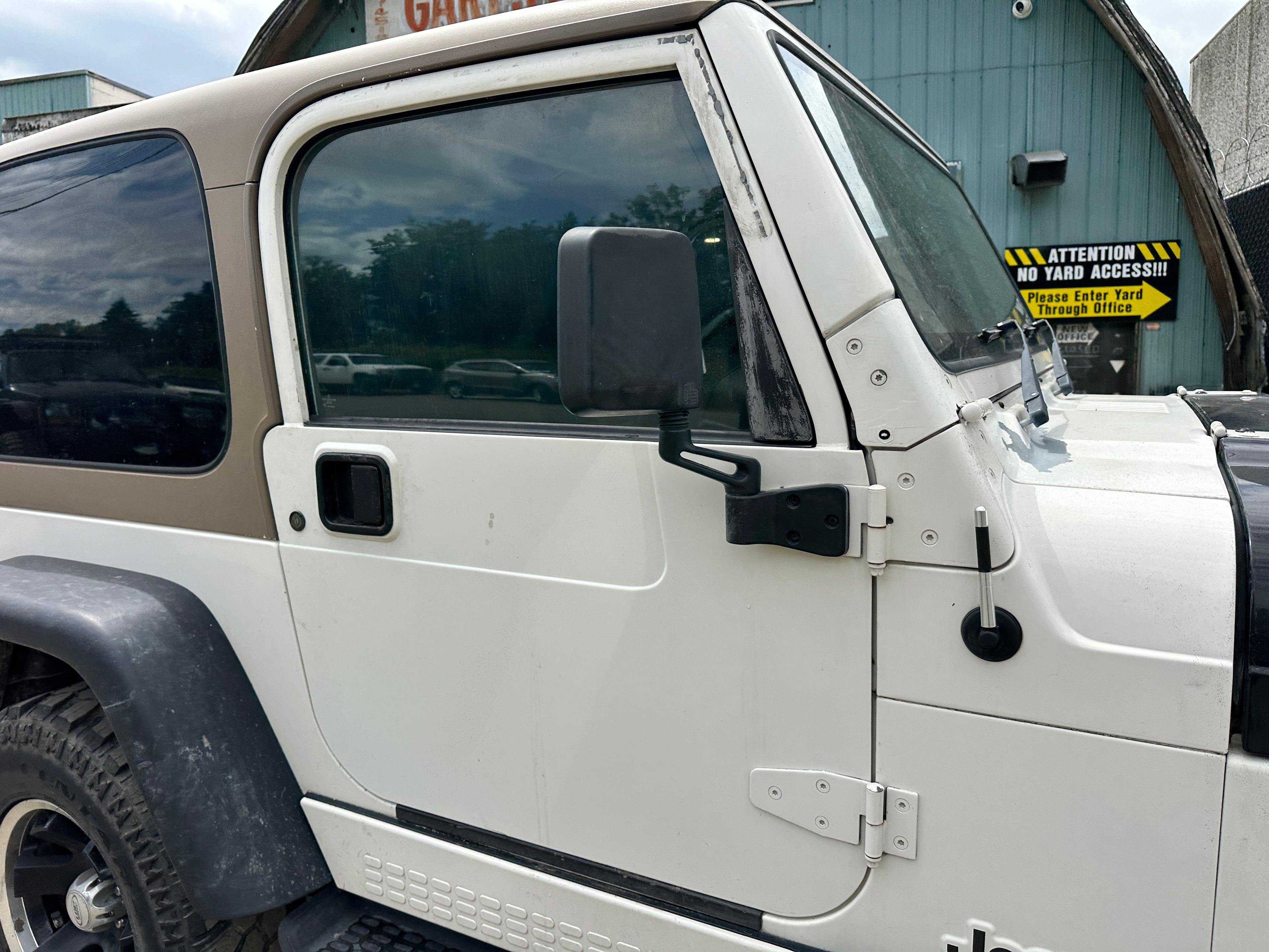 2002 Jeep Wrangler TJ RHD 4.0 – J2532