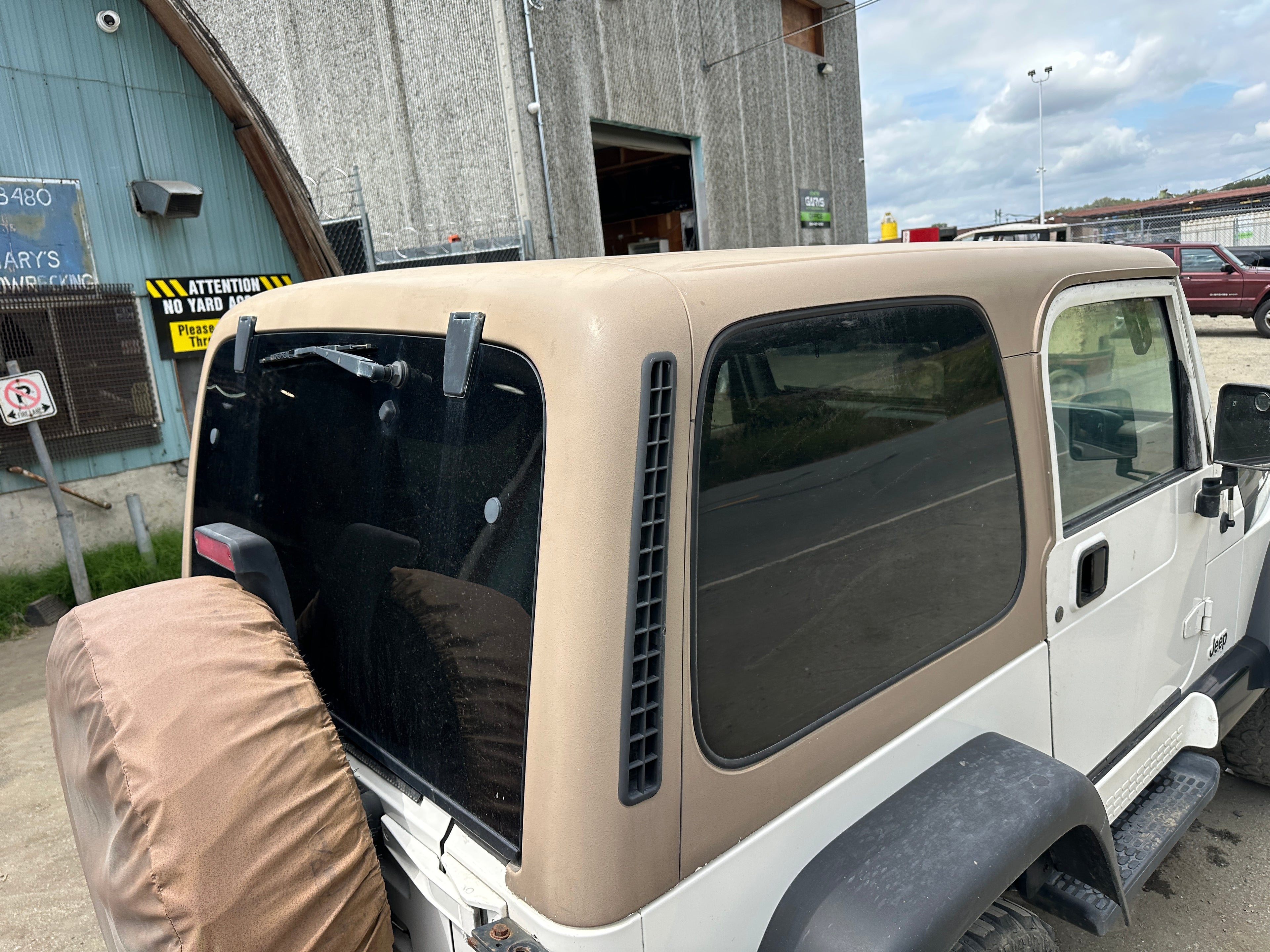 2002 Jeep Wrangler TJ RHD 4.0 – J2532