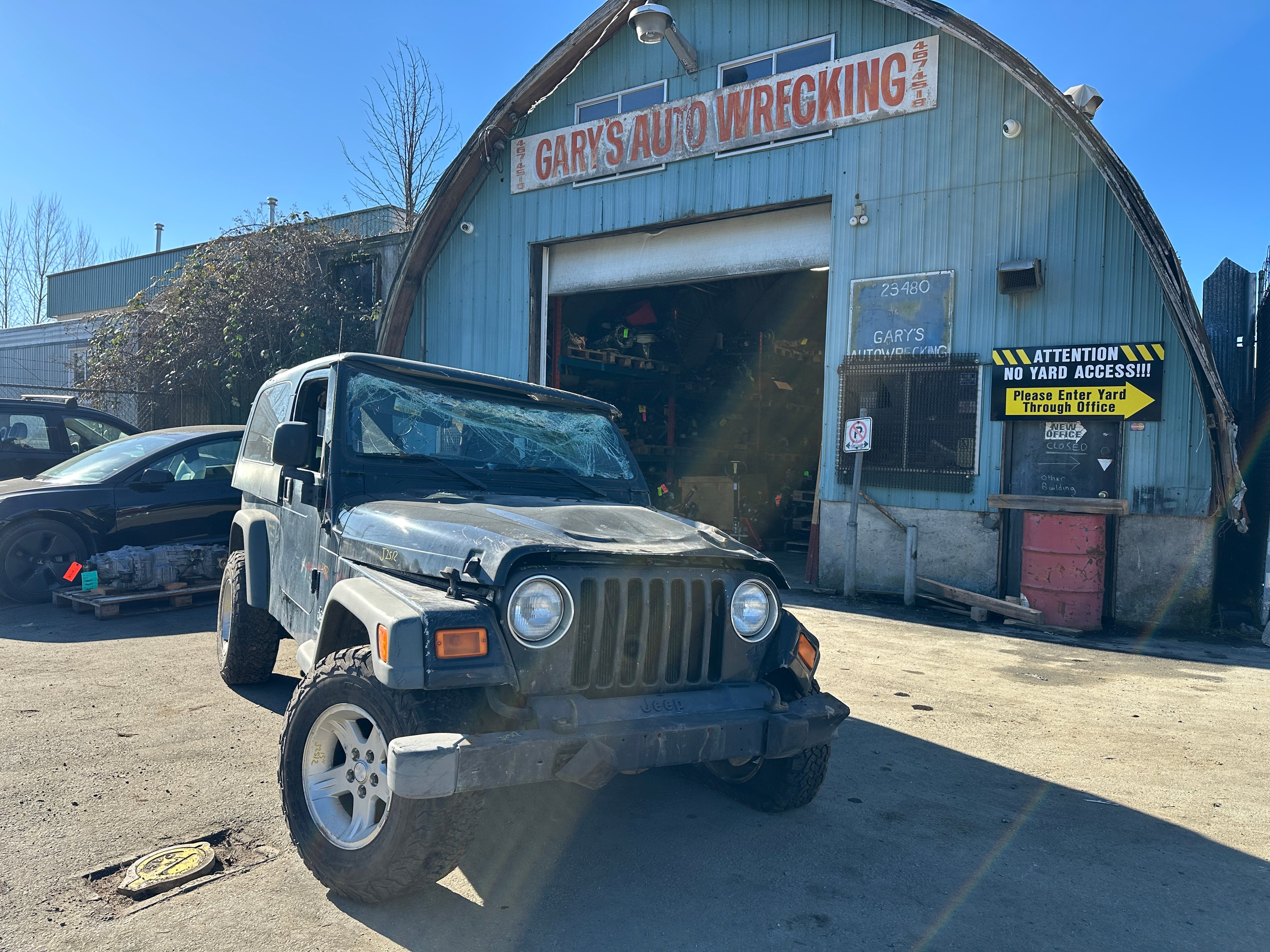 2004 Jeep Wrangler LJ – J2512