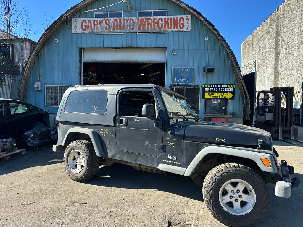2004 Jeep Wrangler LJ – J2512