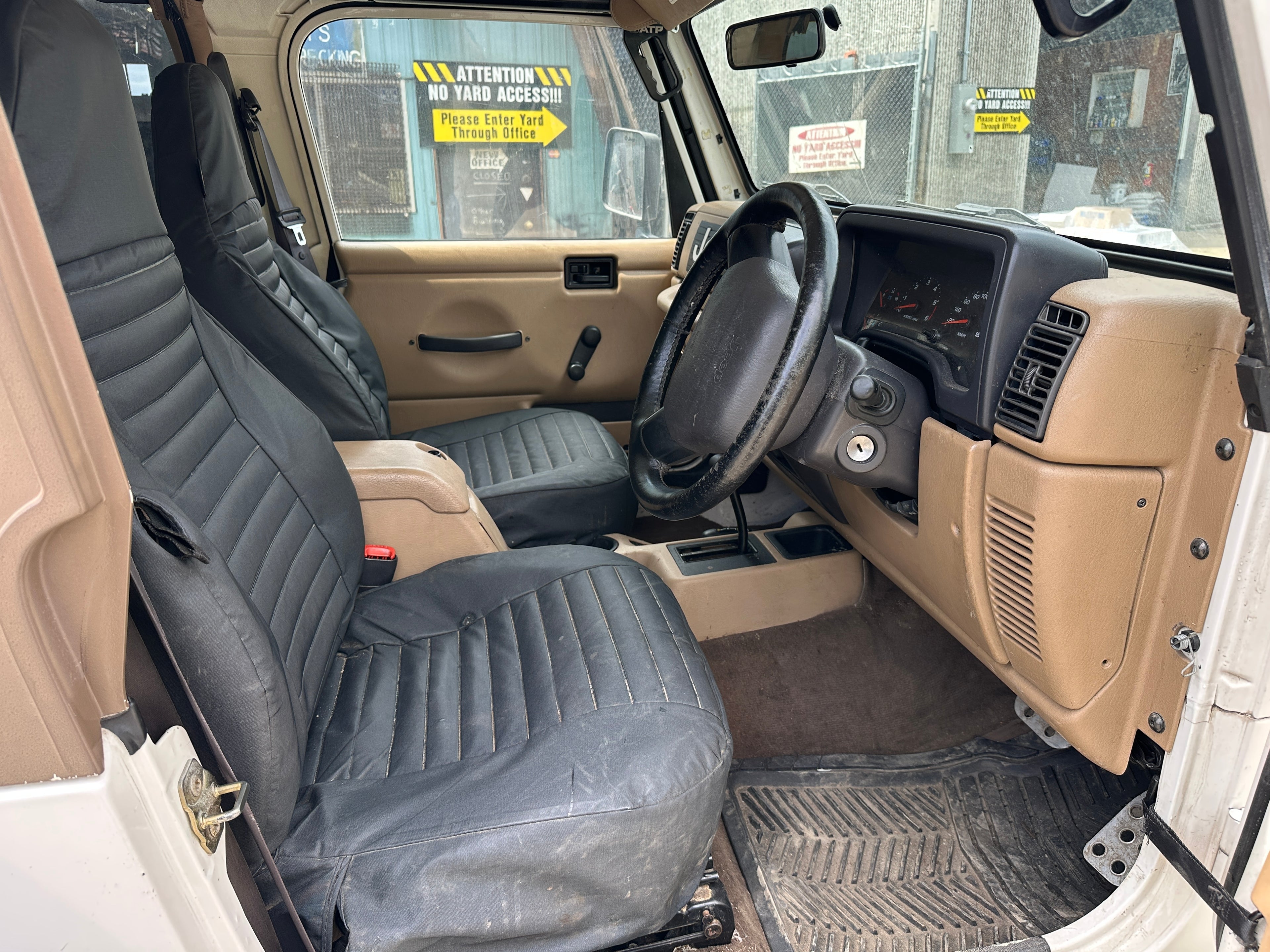 2002 Jeep Wrangler TJ RHD 4.0 – J2532