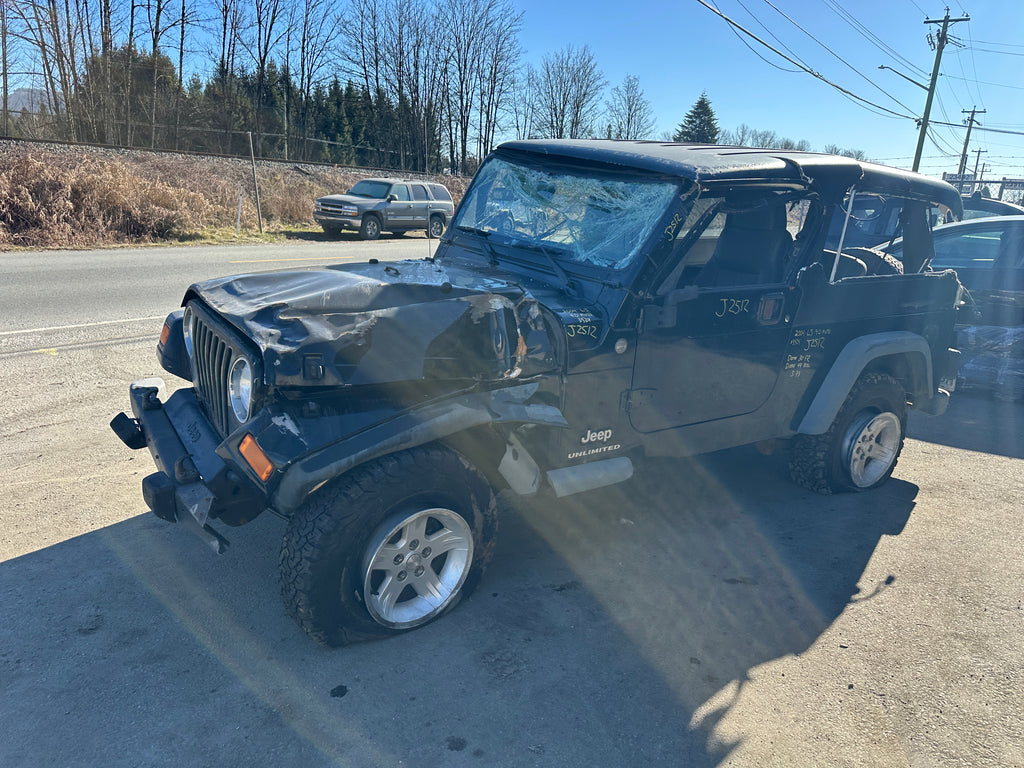 2004 Jeep Wrangler LJ – J2512