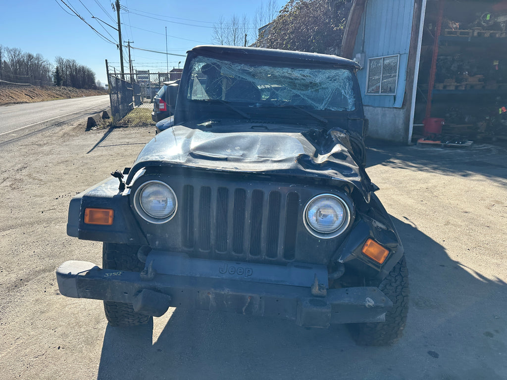 2004 Jeep Wrangler LJ – J2512