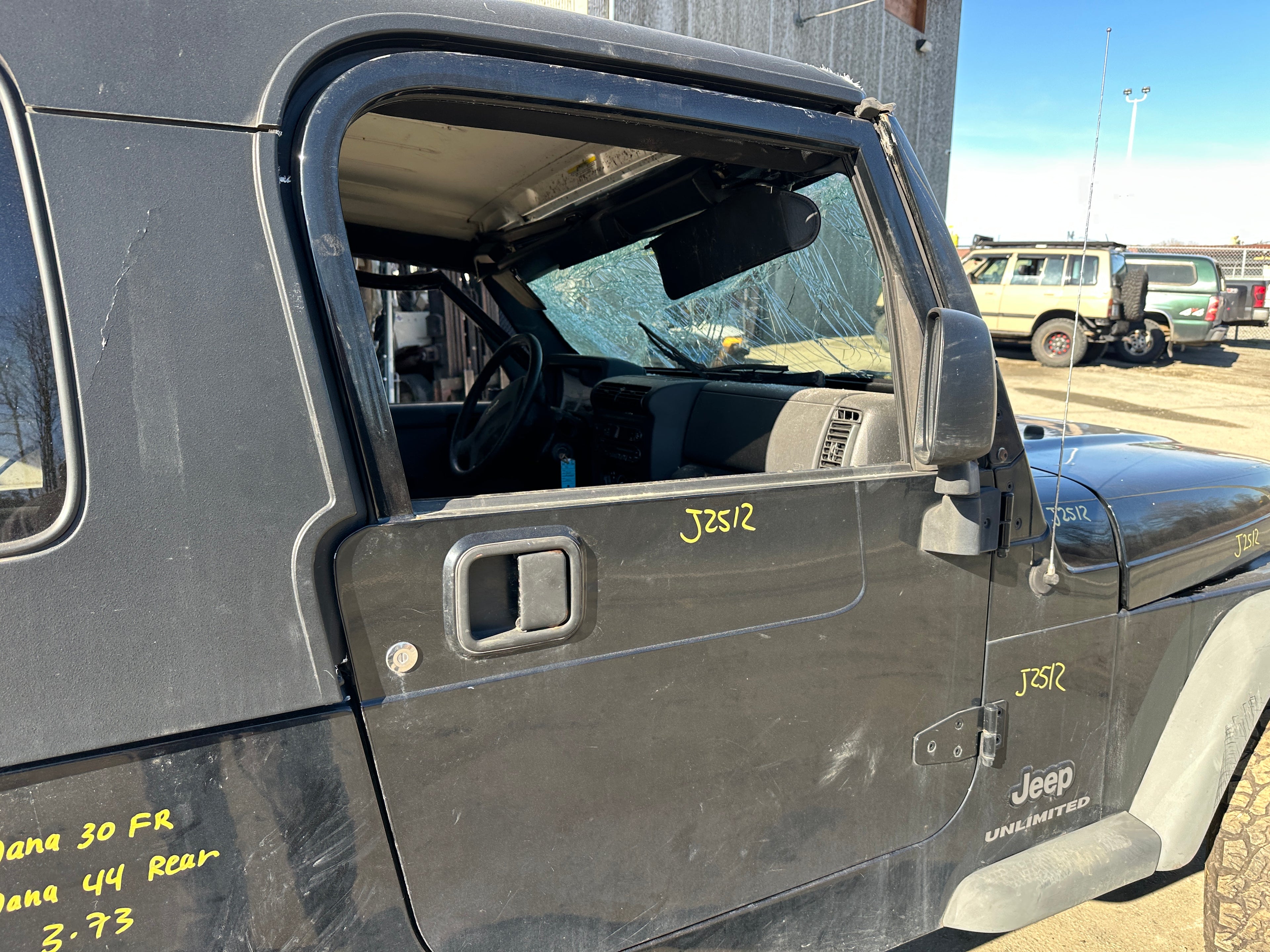 2004 Jeep Wrangler LJ – J2512