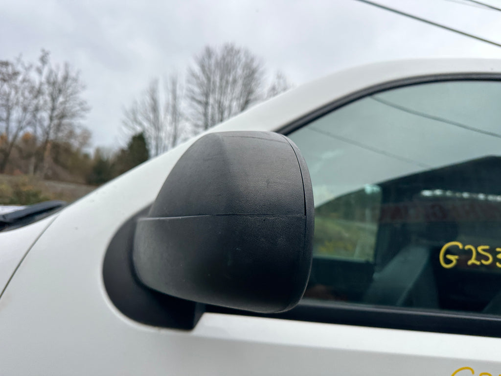 2013 GMC Sierra K2500 SLE 6.6 LML Duramax – G2530