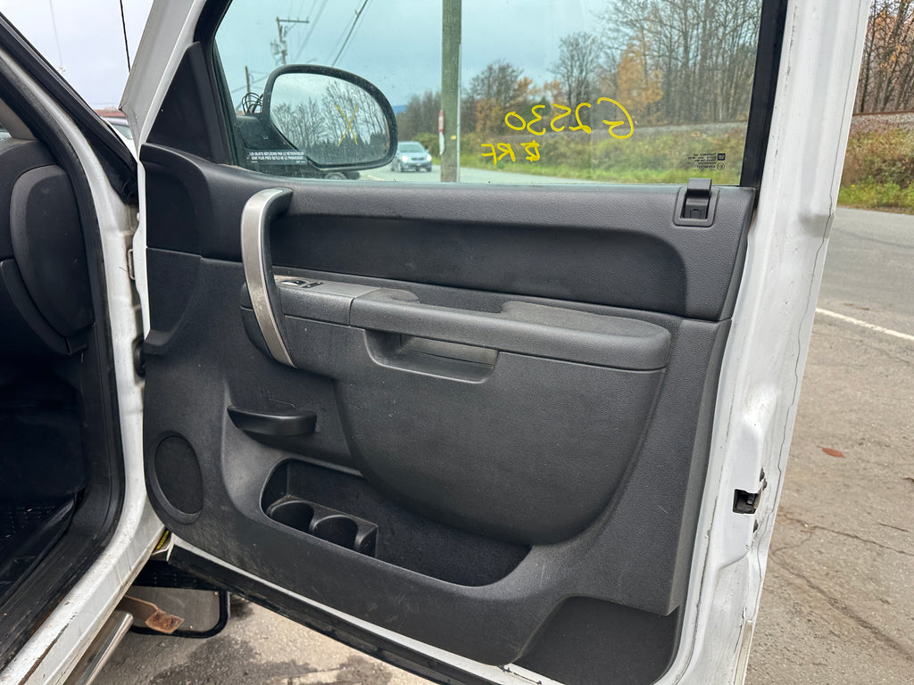 2013 GMC Sierra K2500 SLE 6.6 LML Duramax – G2530